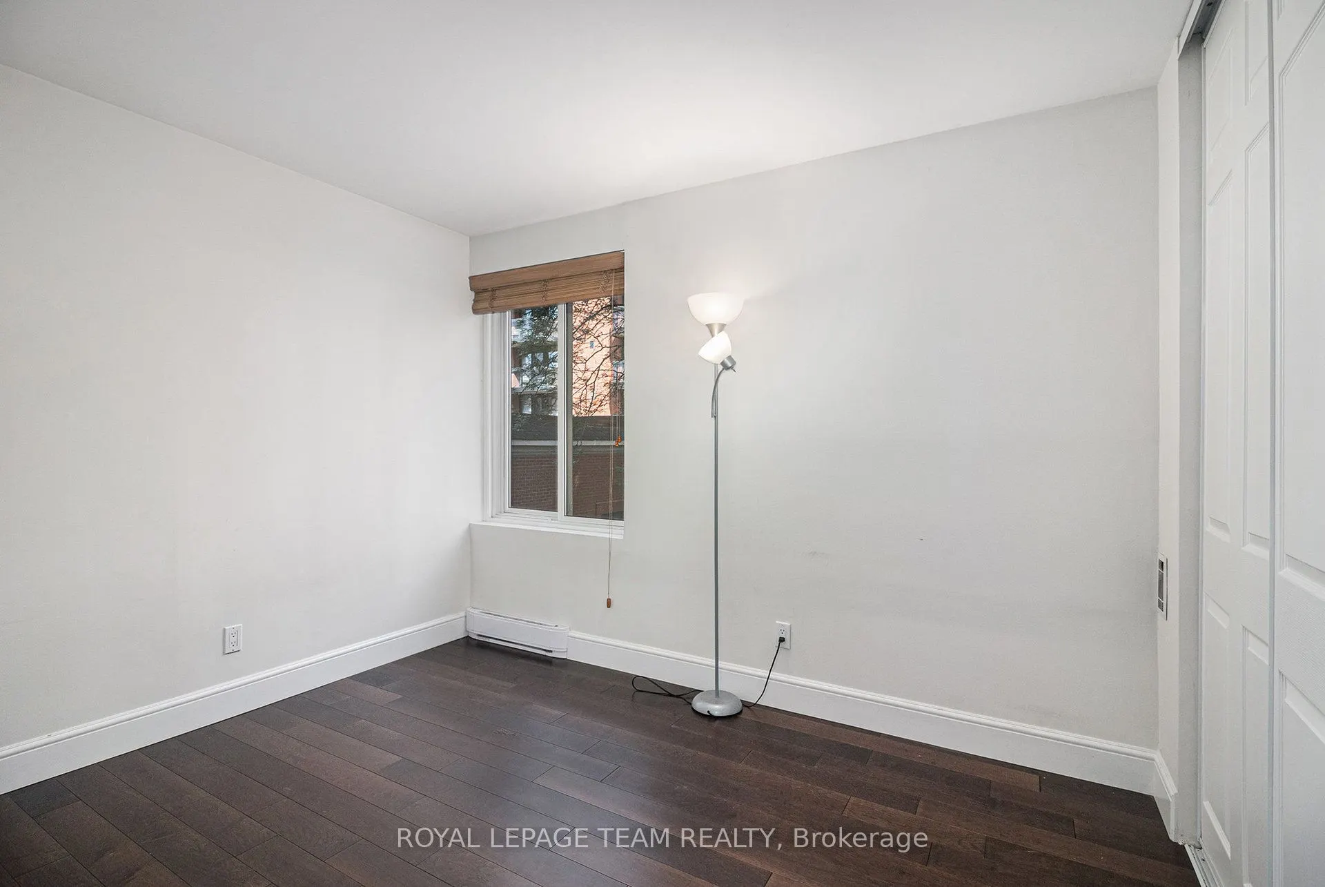 141 Somerset Street W, #402