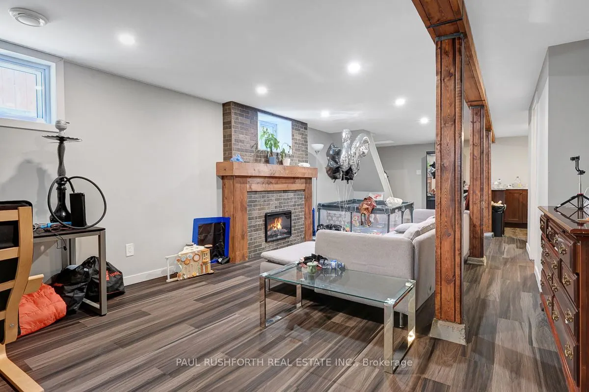 845 Trojan Avenue