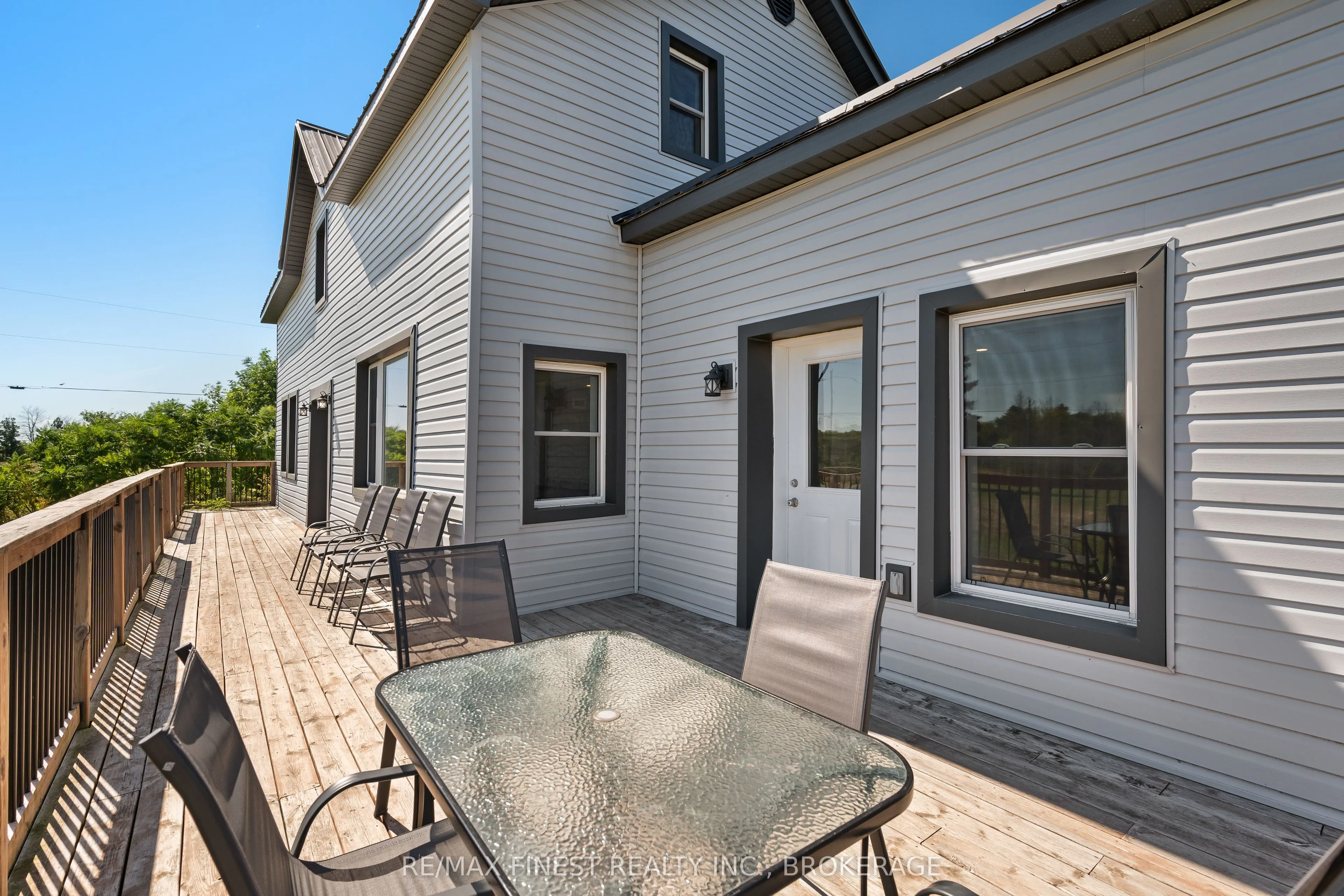 2405 Mcintyre Road