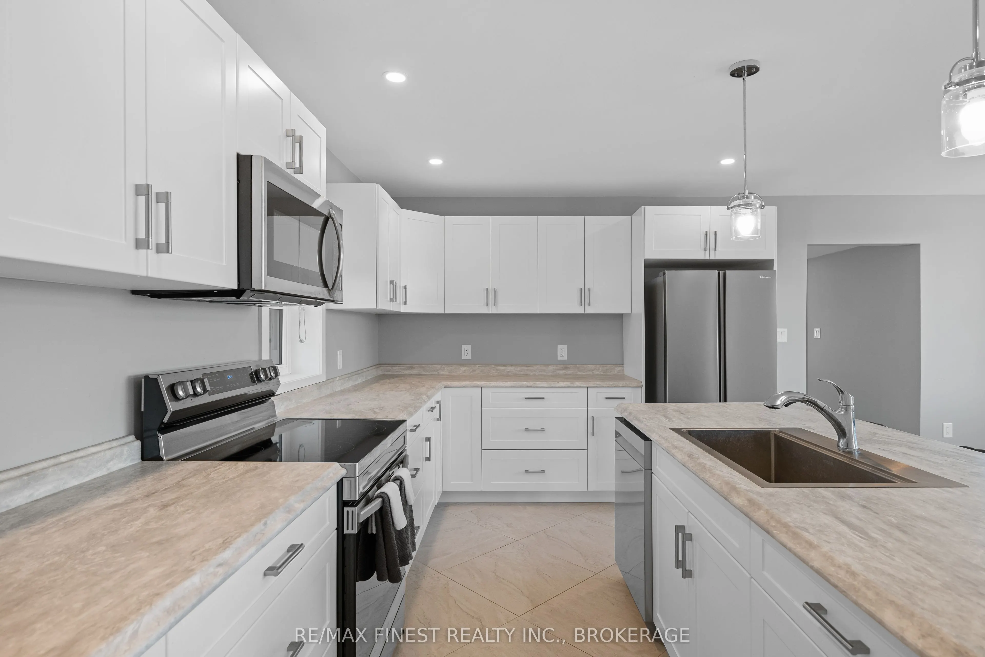 2405 Mcintyre Road