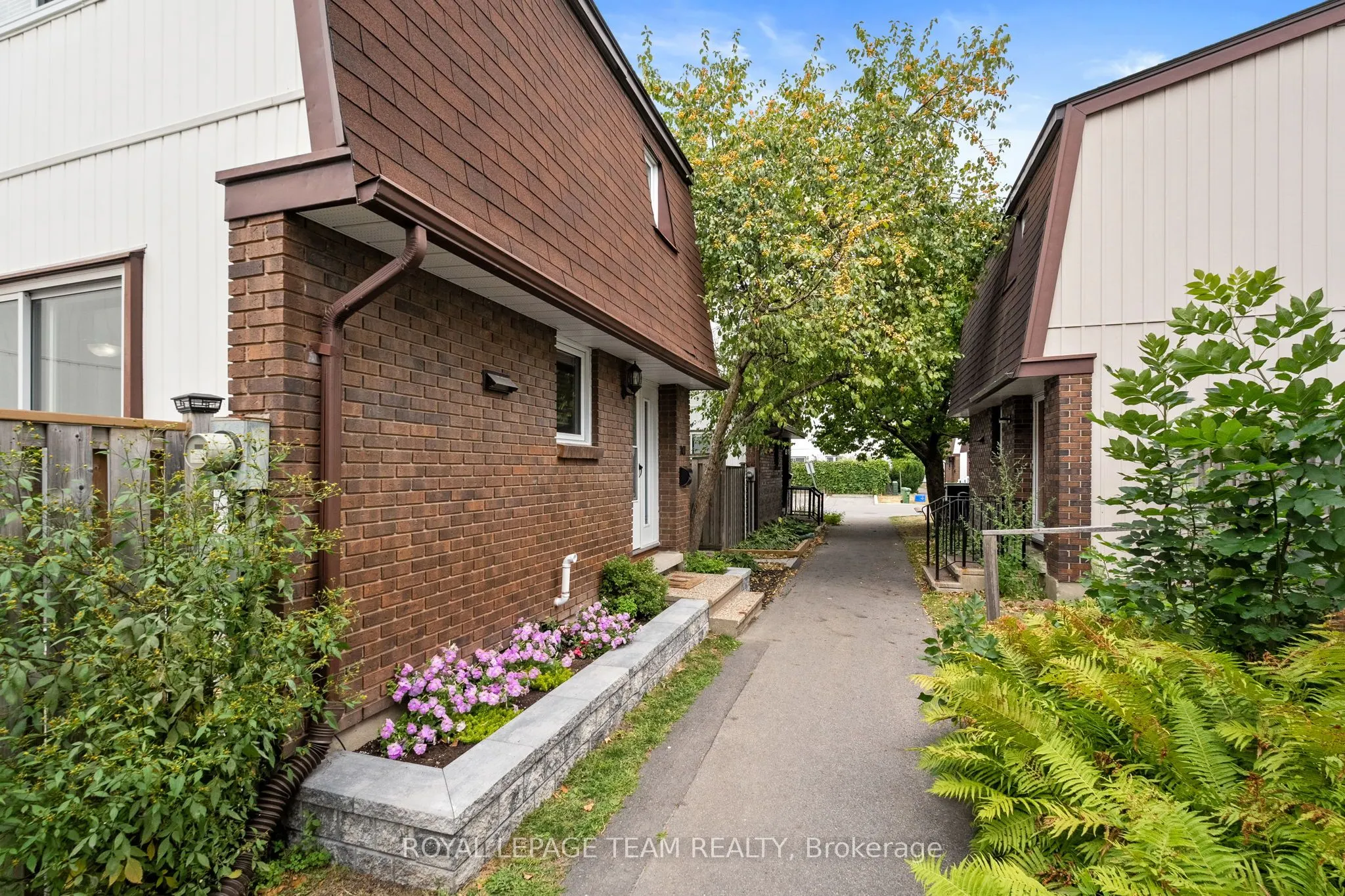 2166 Loyola Avenue, #141