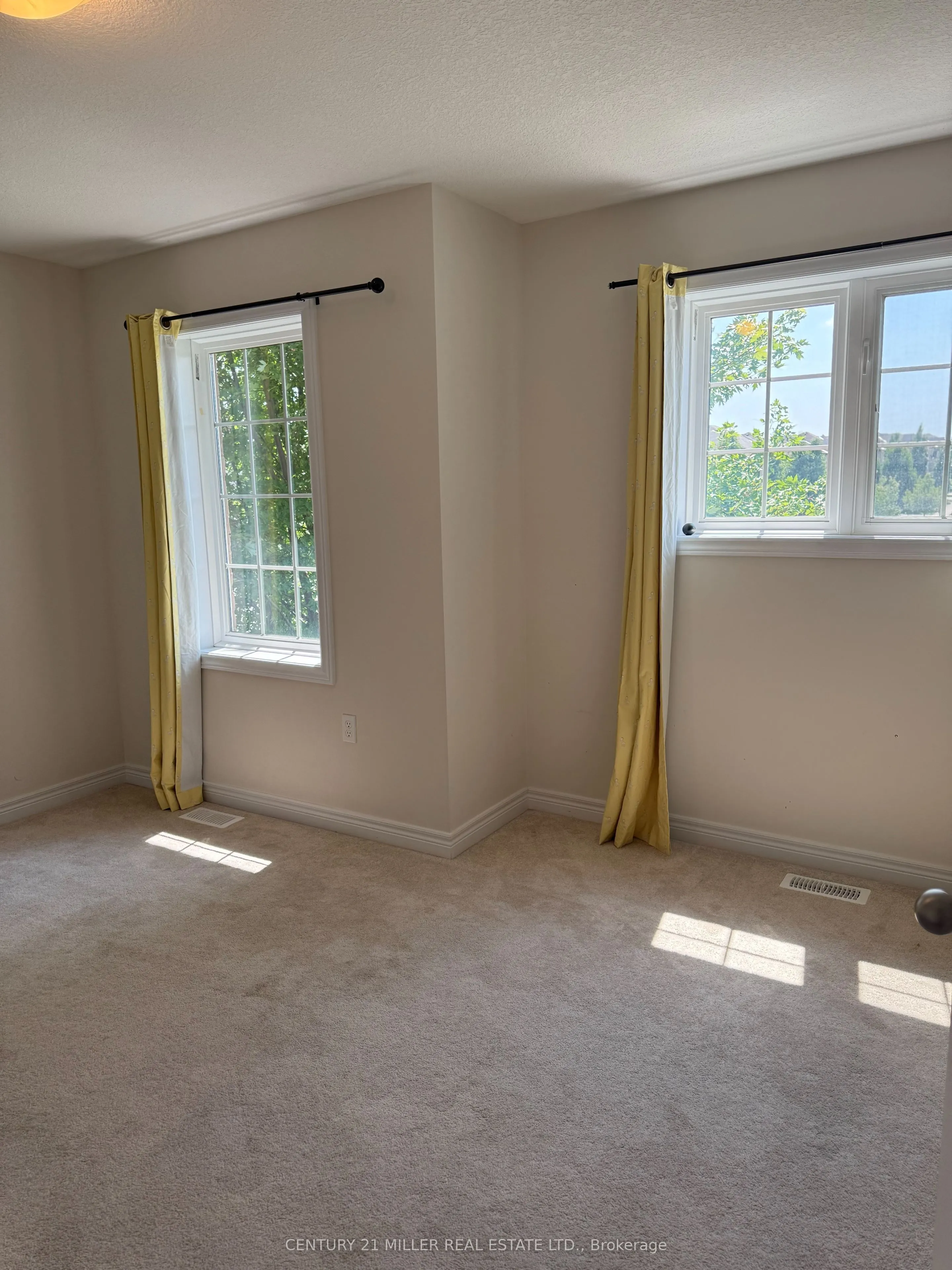 90 RAYMOND Road, #35
