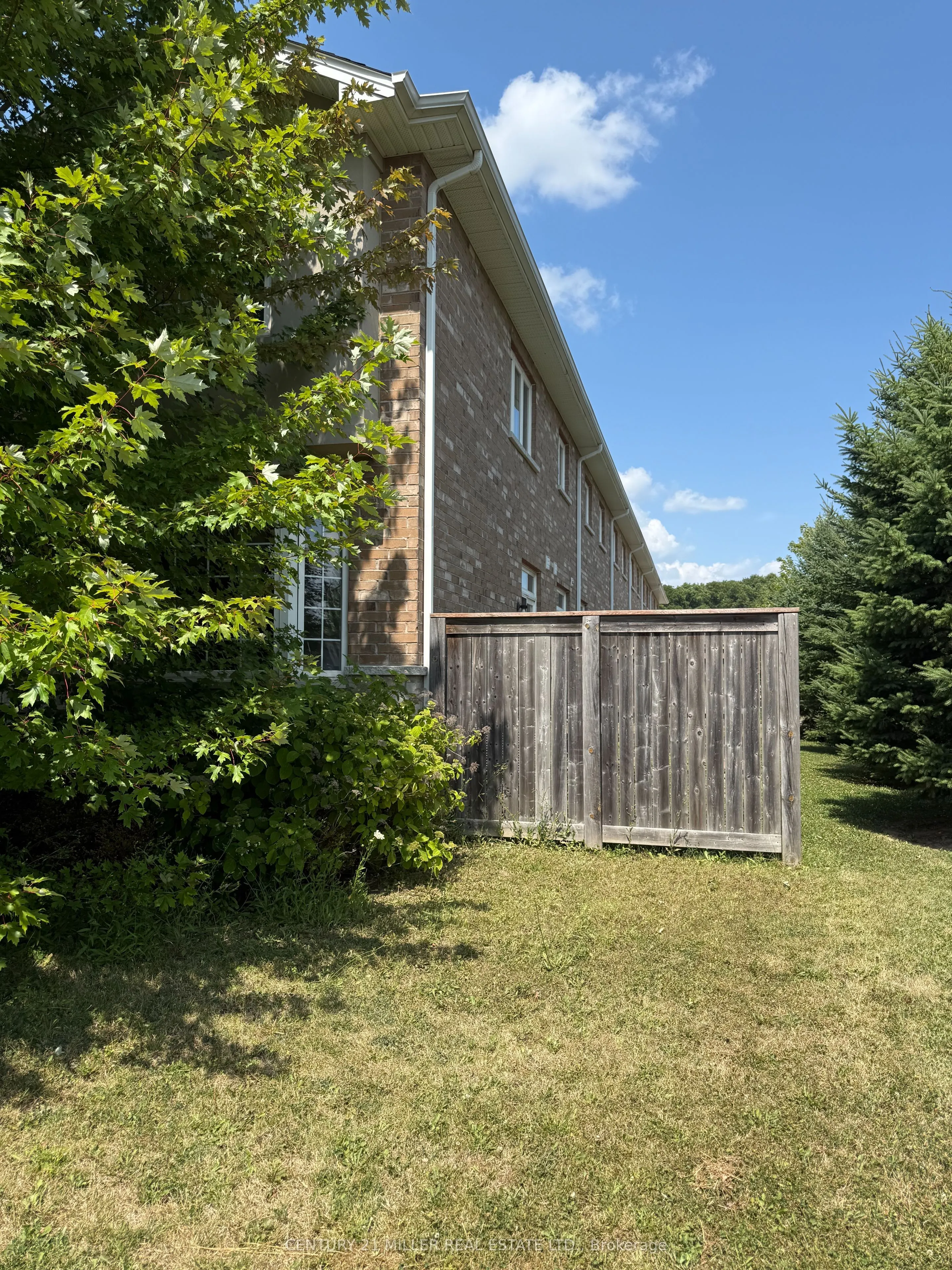 90 RAYMOND Road, #35