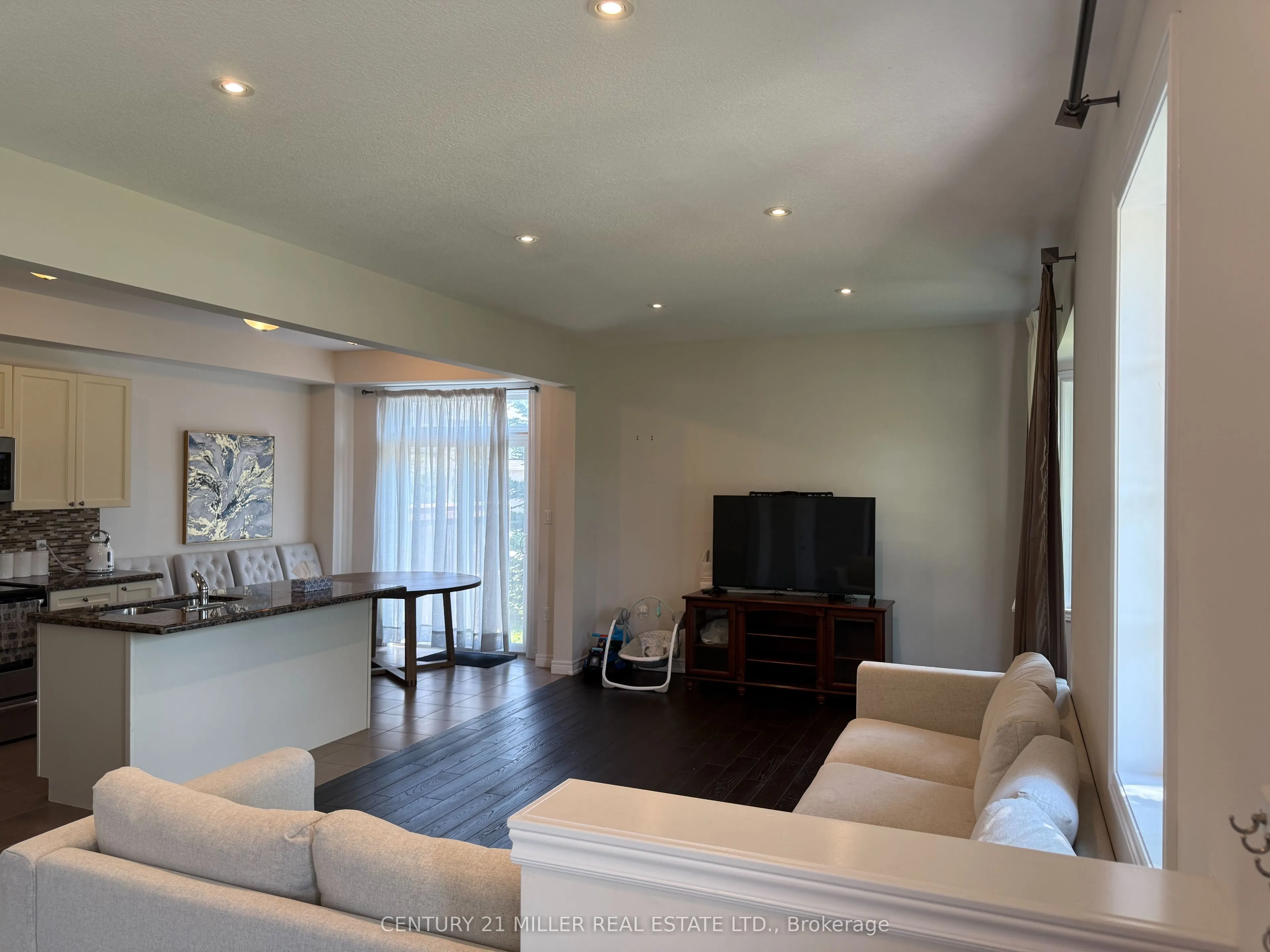 90 RAYMOND Road, #35