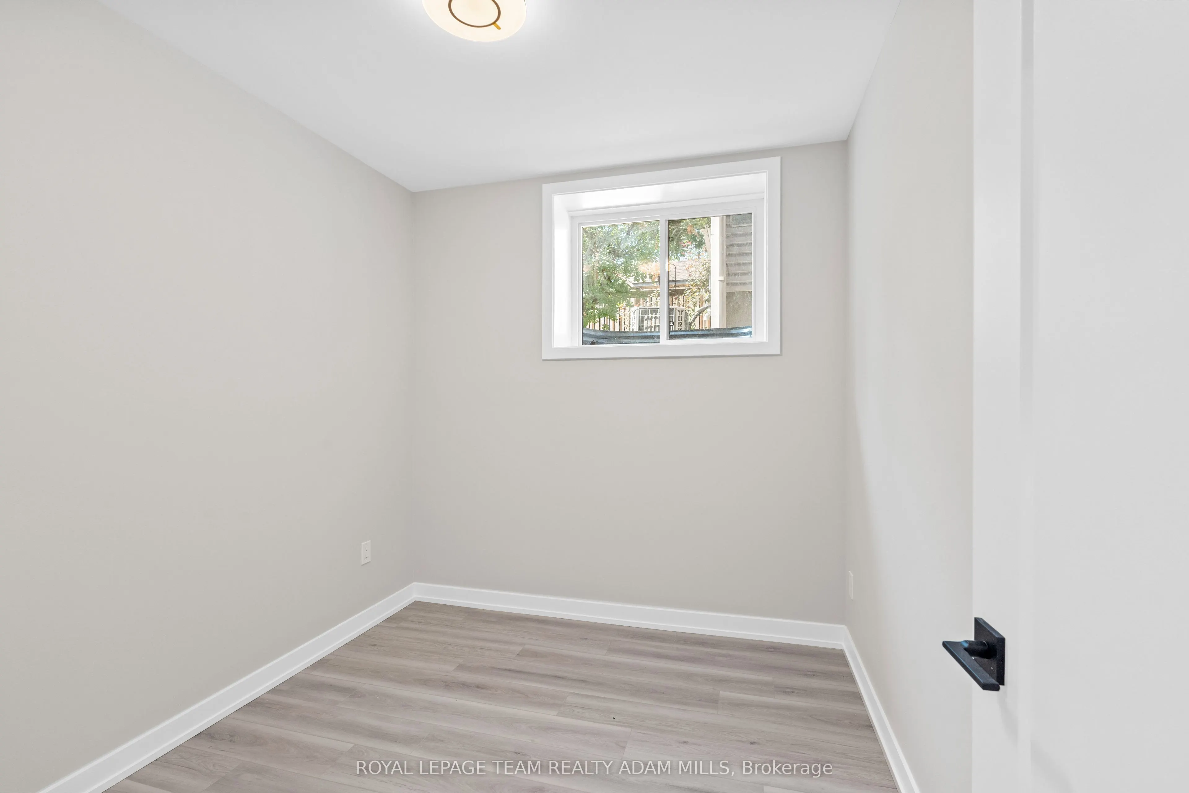 306 Lanark Avenue, #C