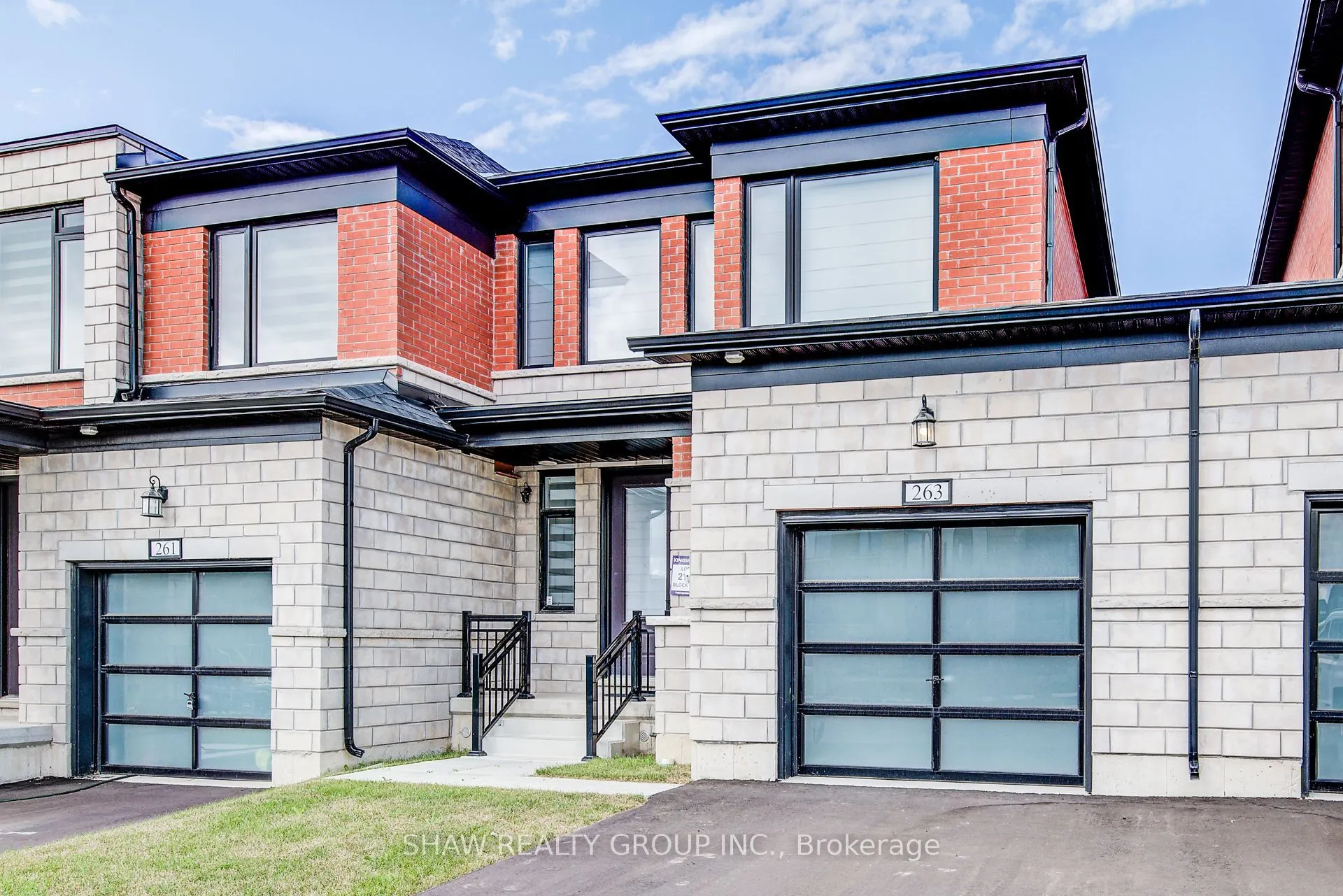 263 Harwood Avenue