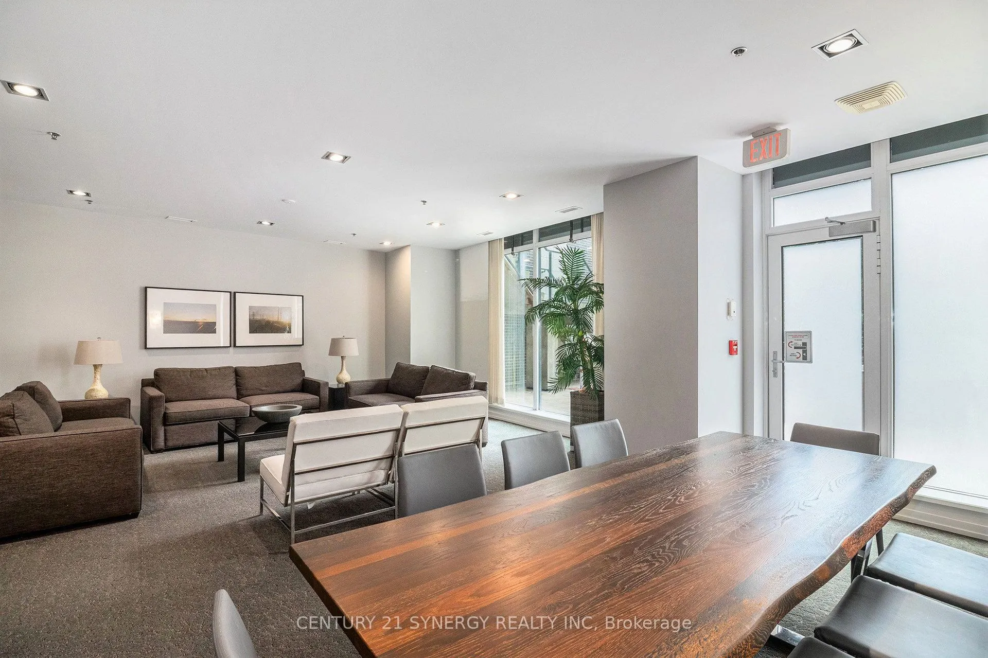 360 Patricia Avenue, #607