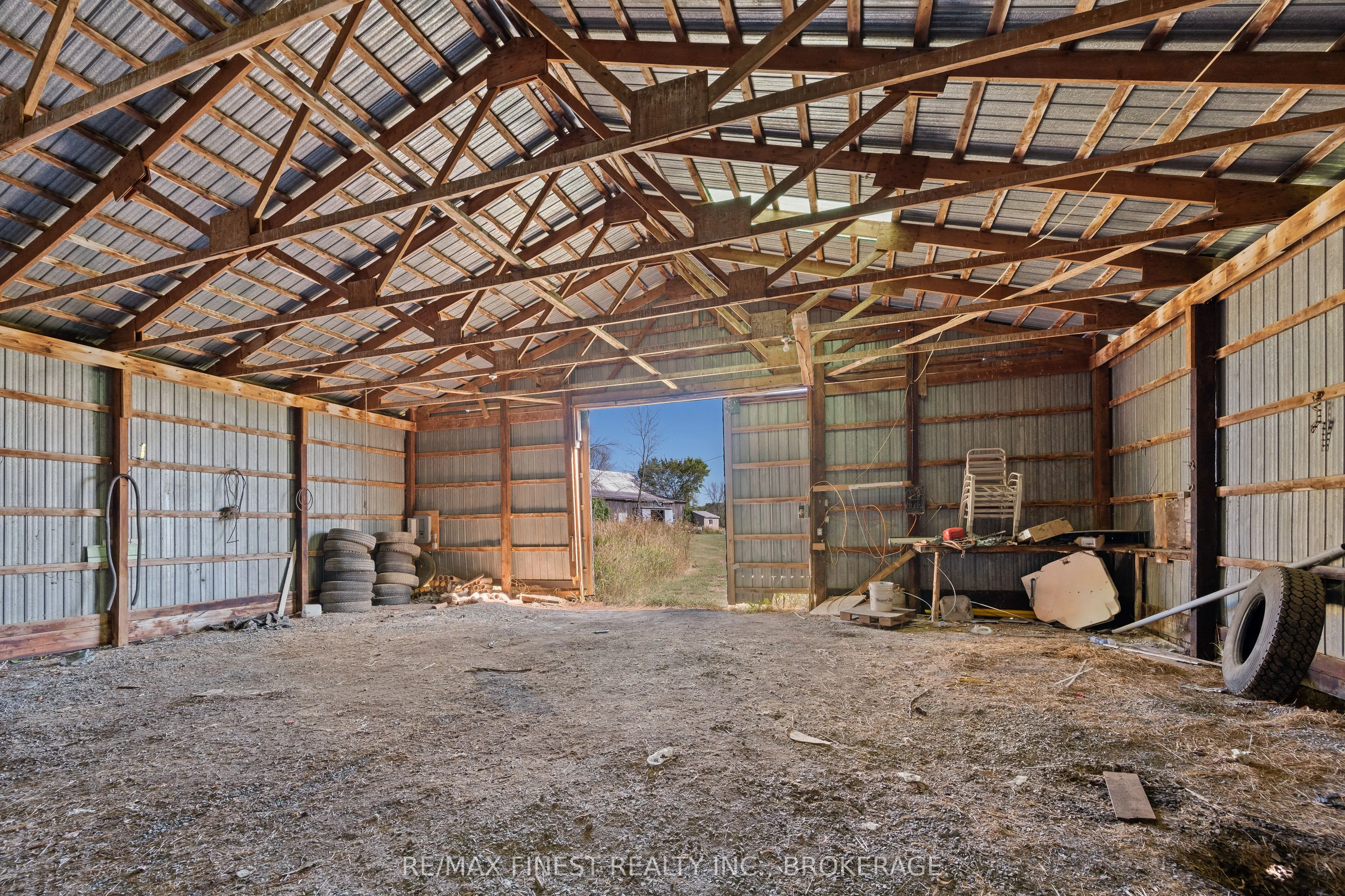 2405 Mcintyre Road