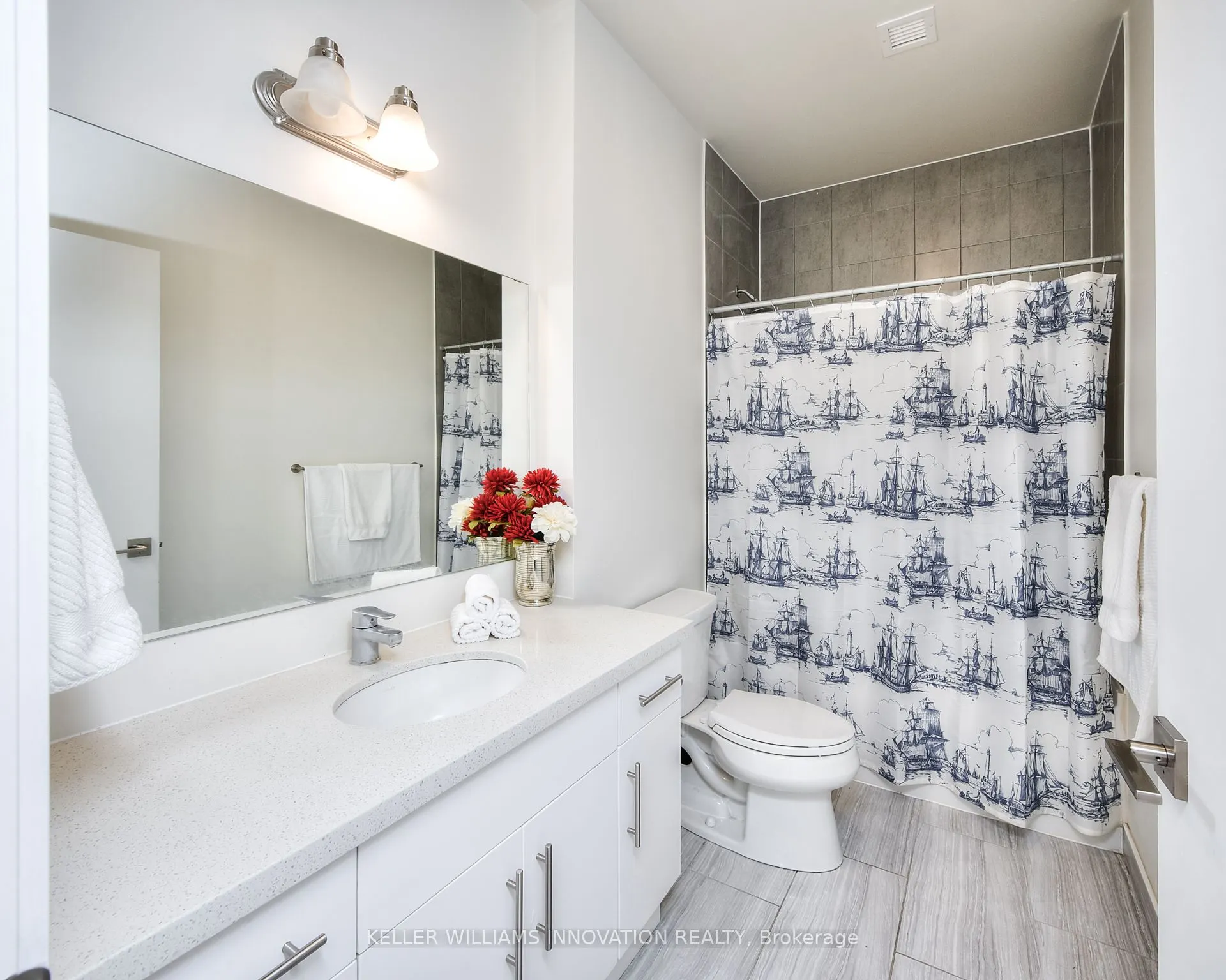 690 King Street W, #622