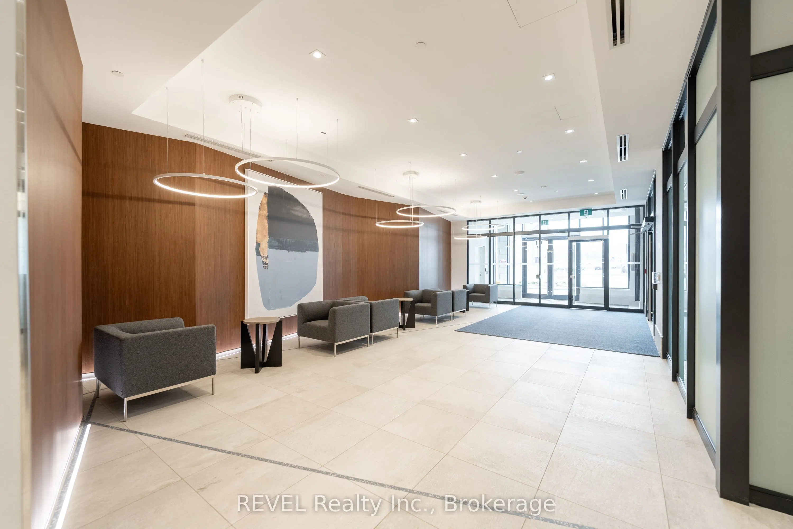385 Winston Road, #402