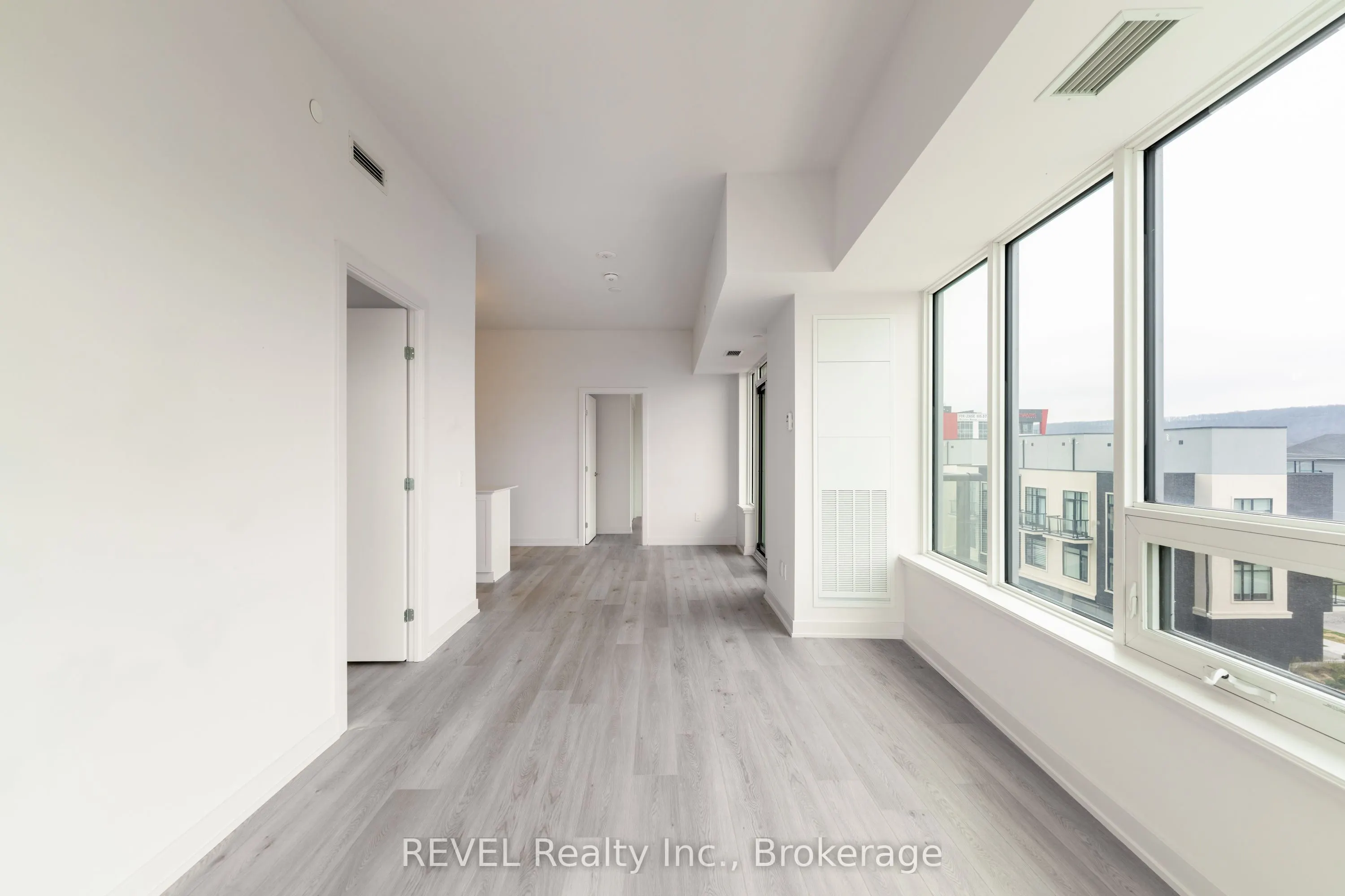 385 Winston Road, #402