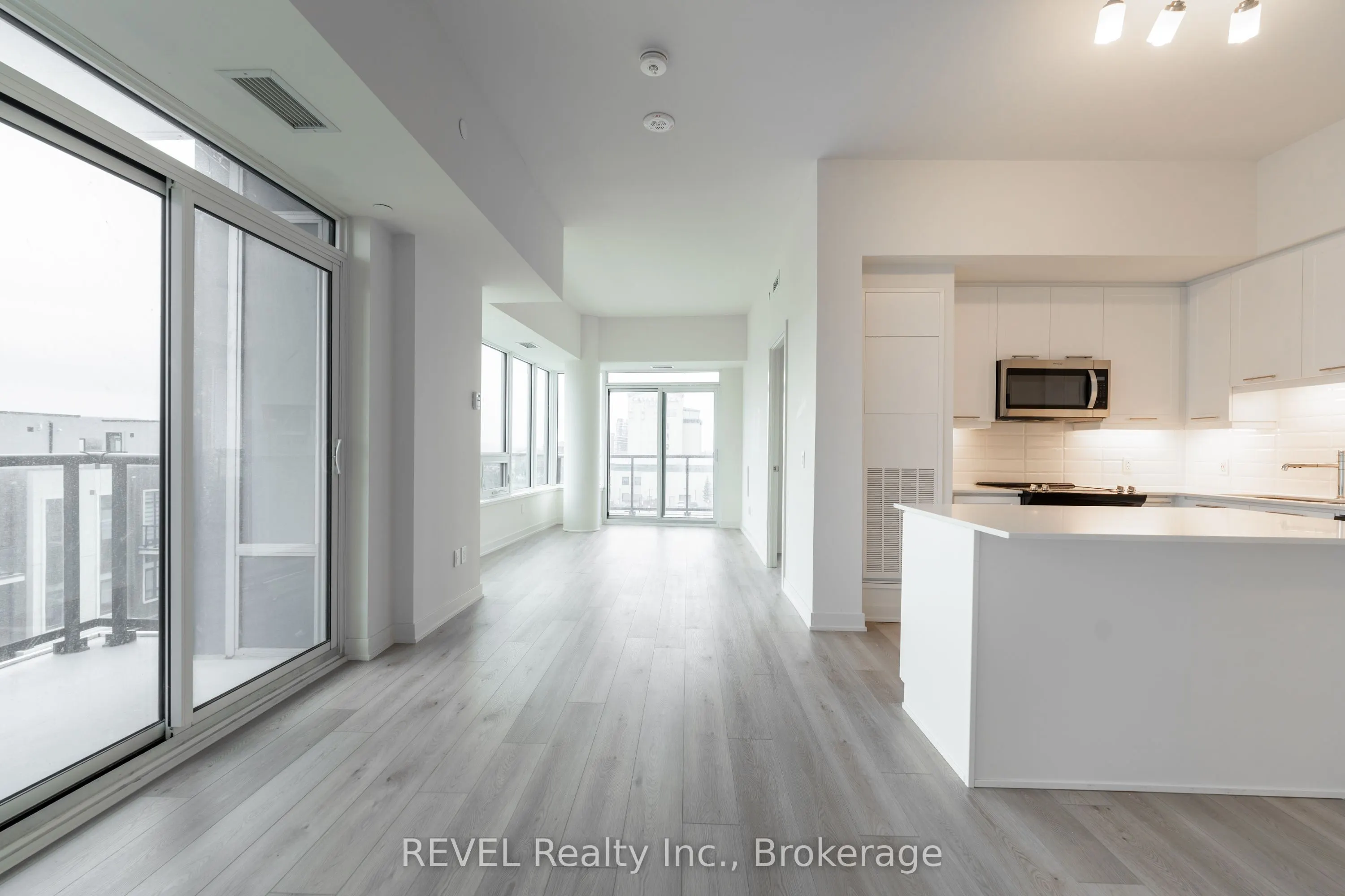 385 Winston Road, #402