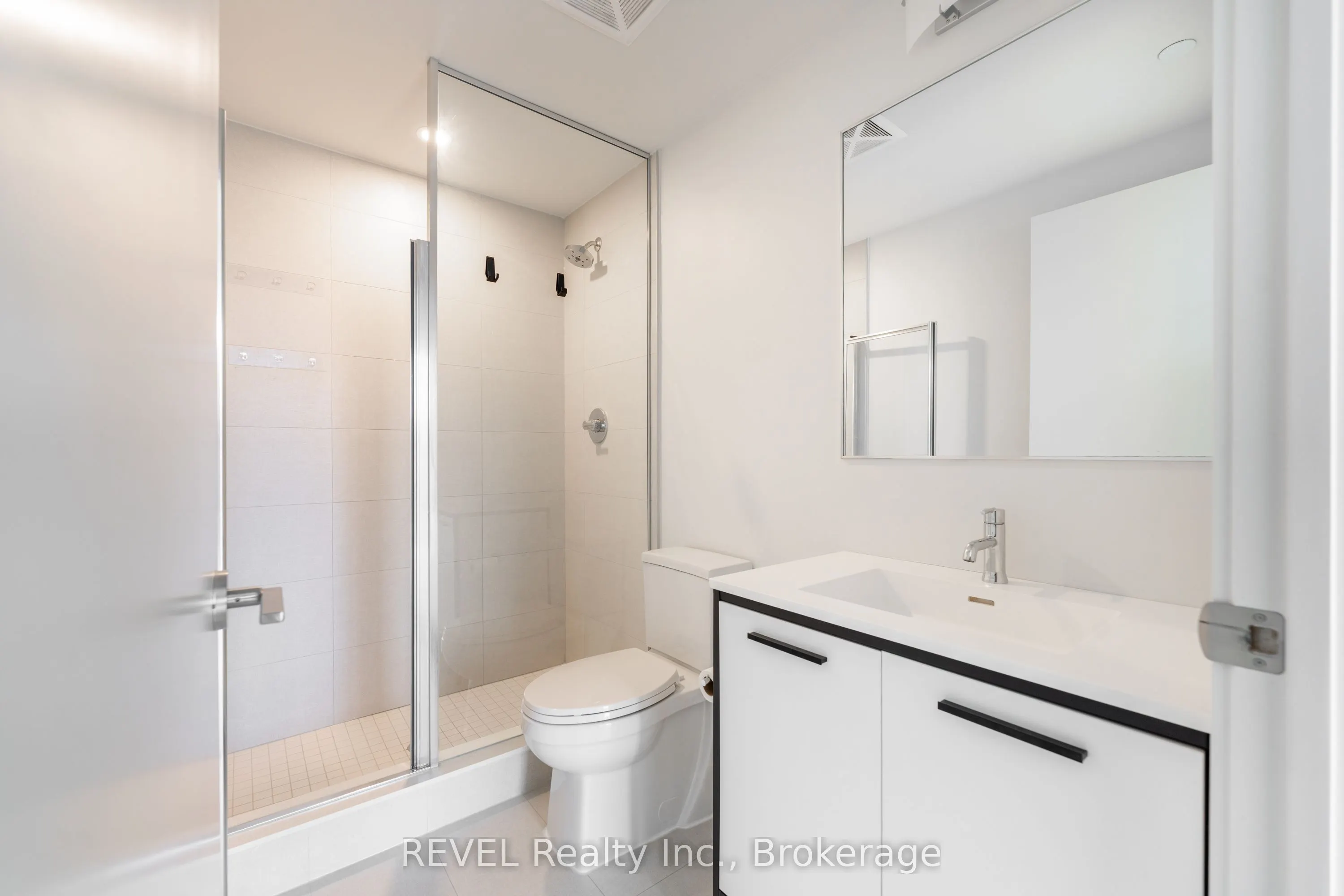 385 Winston Road, #402