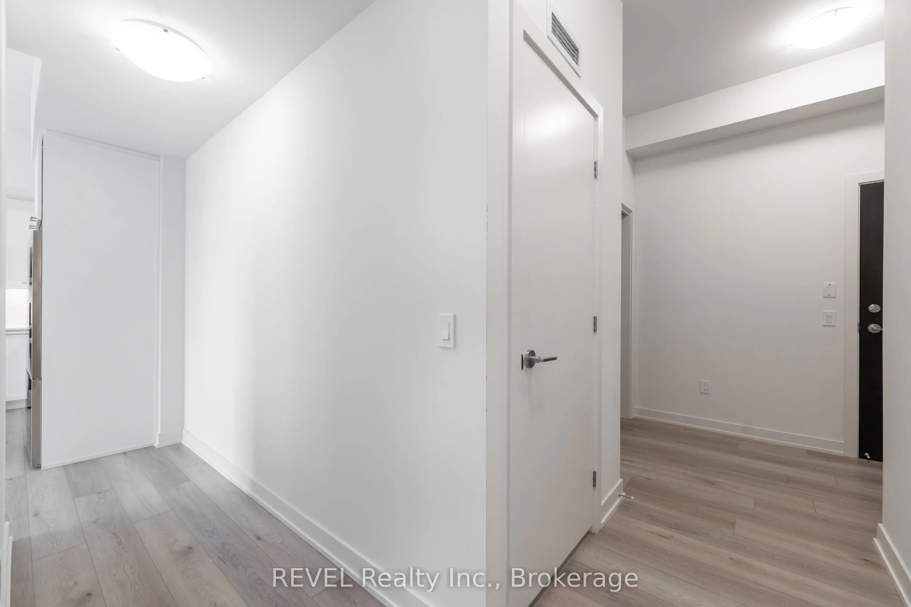 385 Winston Road, #402