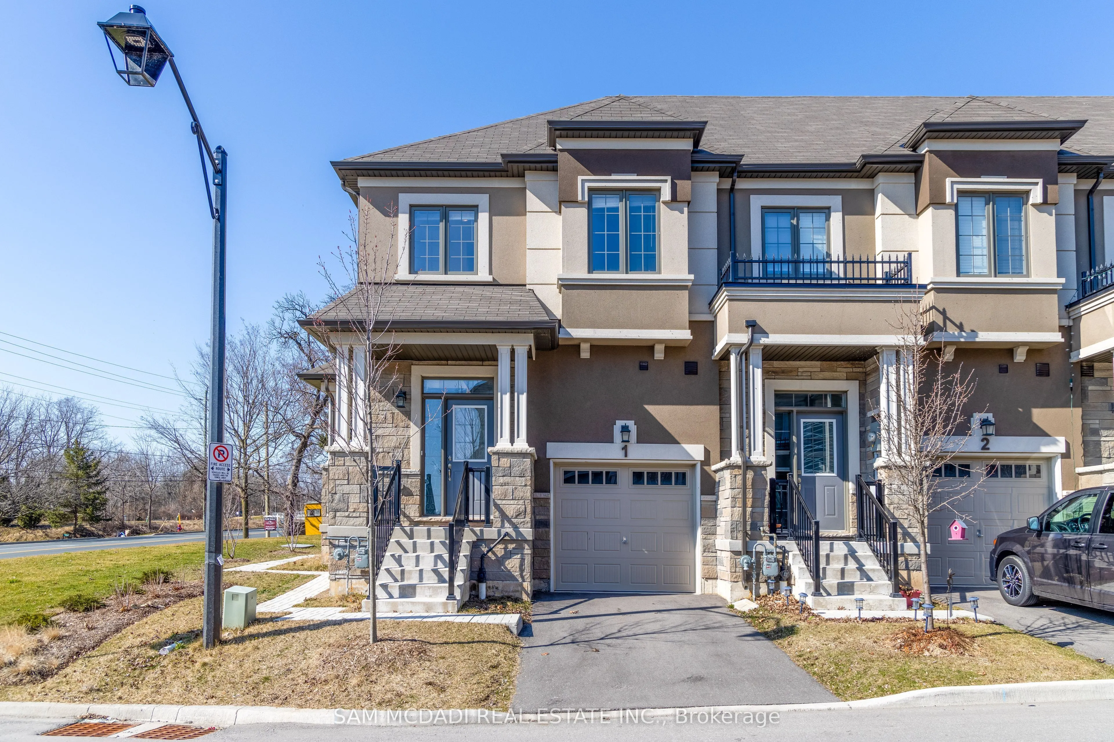 515 Garner Road W, #1