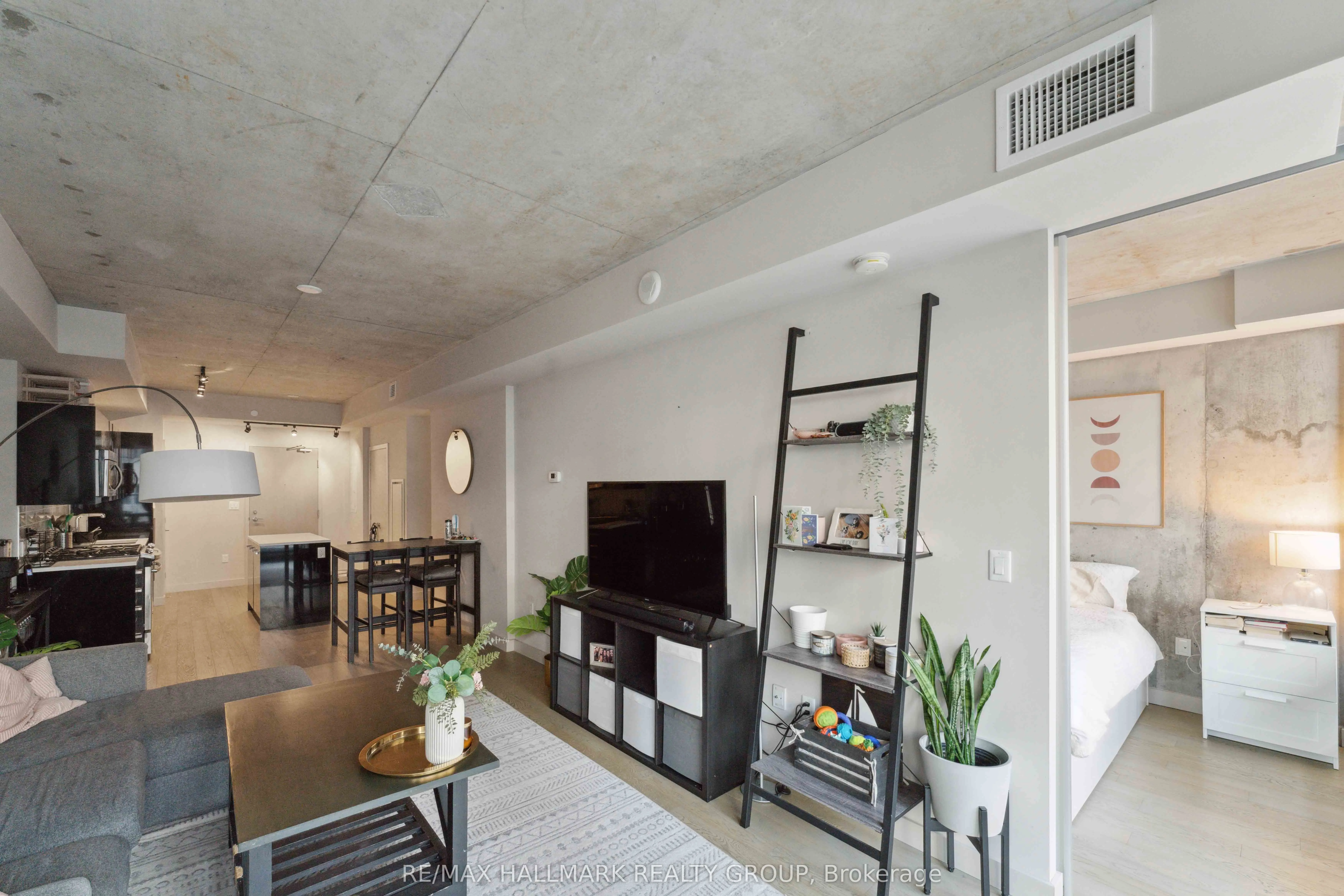 224 LYON Street N, #312