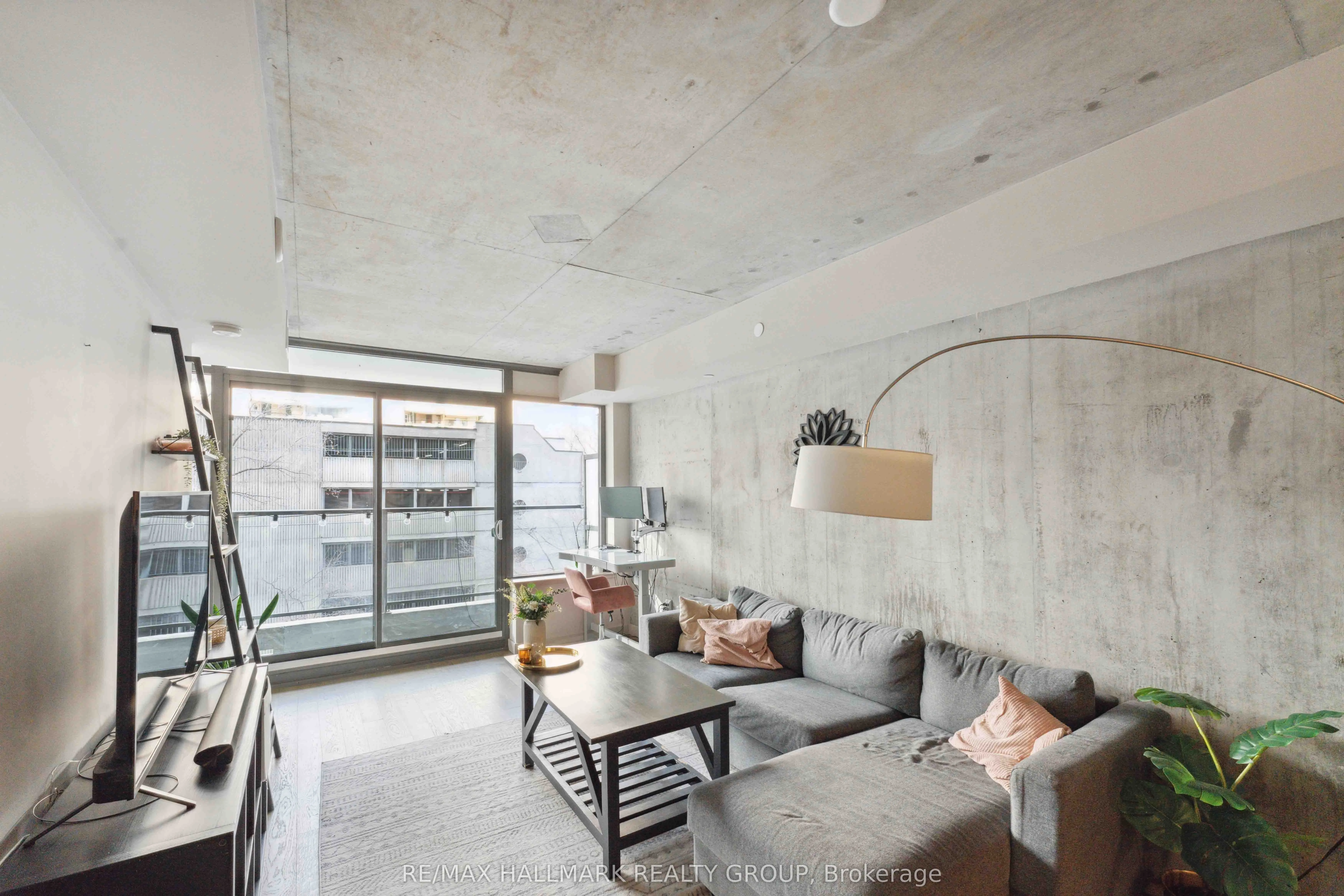 224 LYON Street N, #312