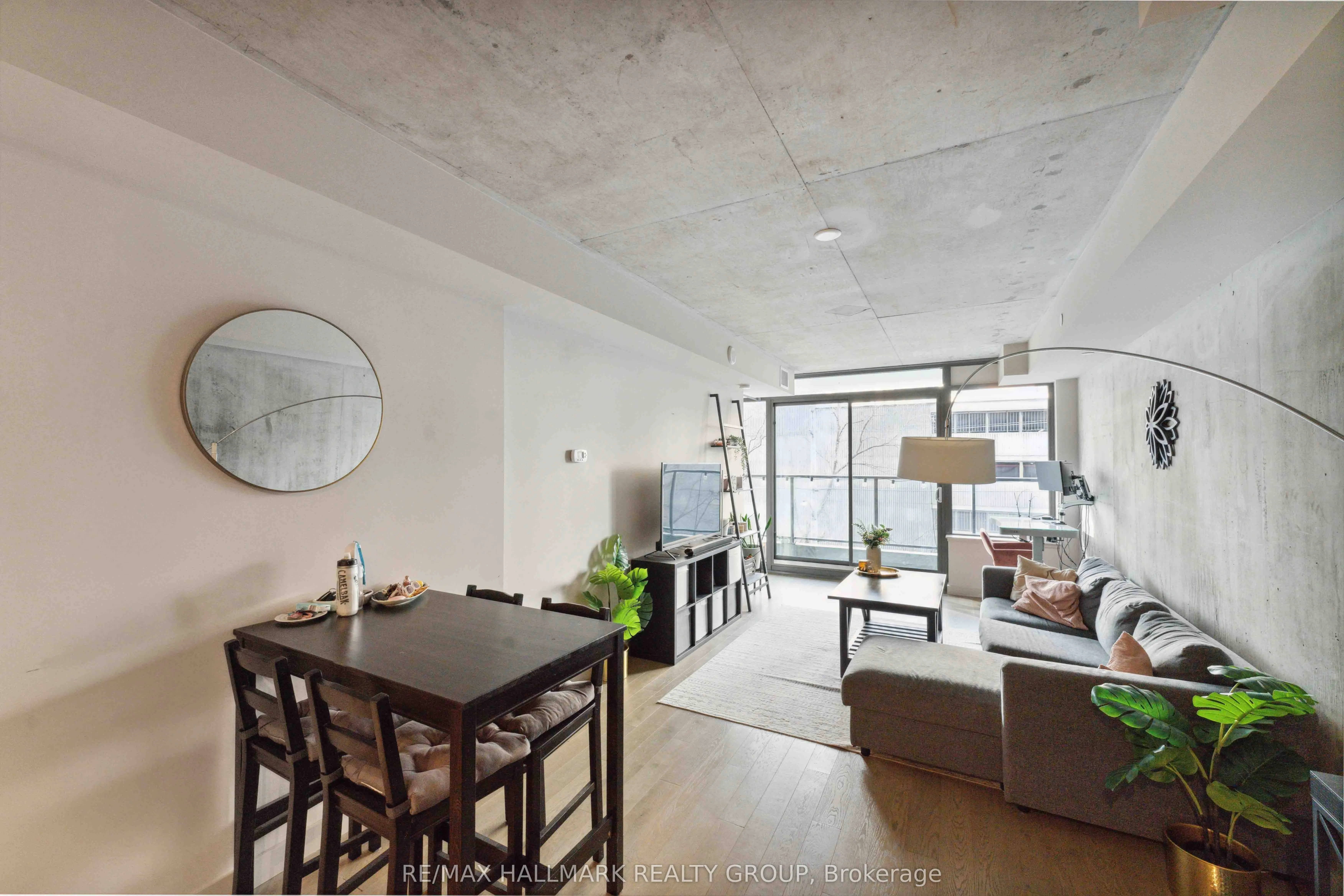 224 LYON Street N, #312