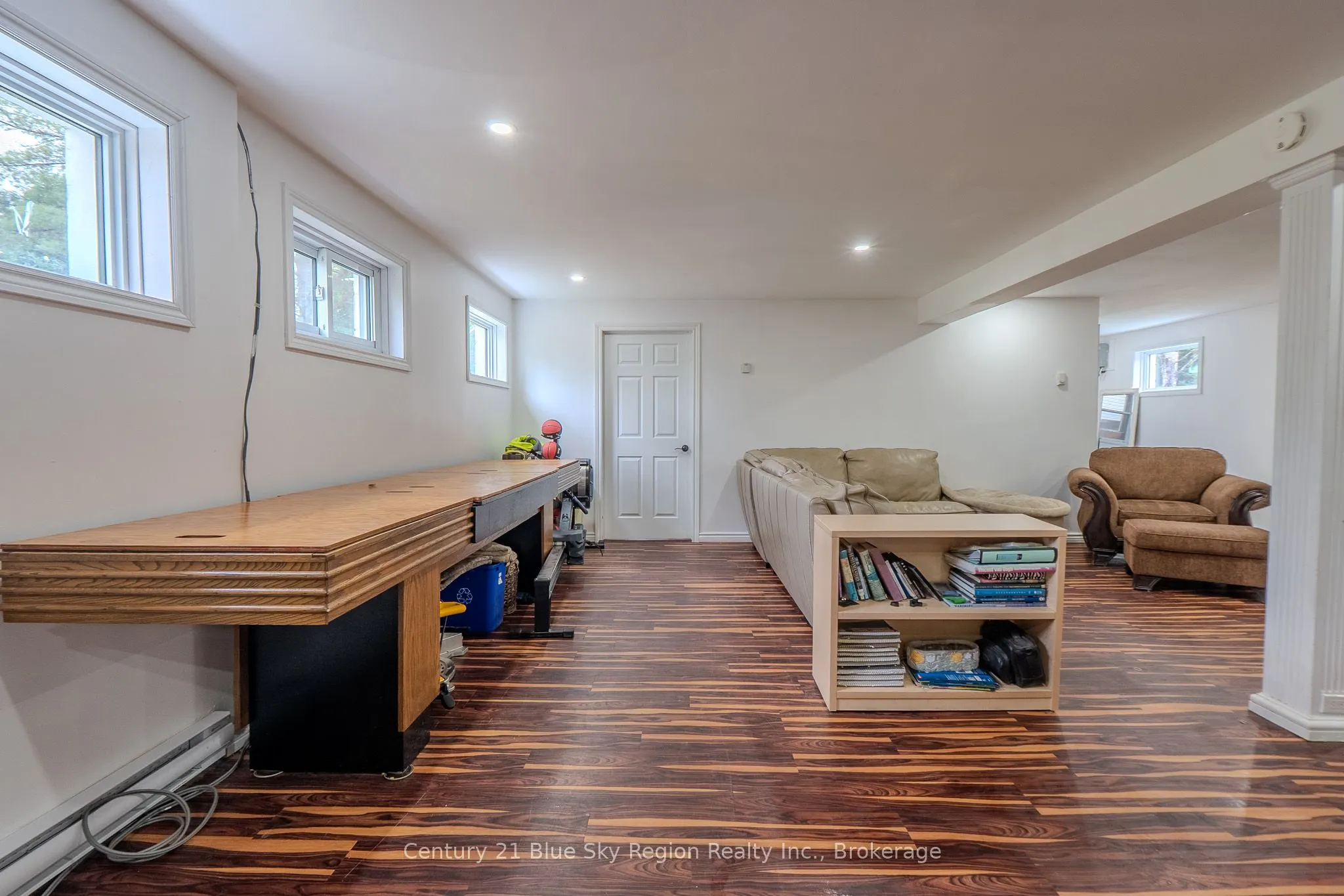 525 Maple Road