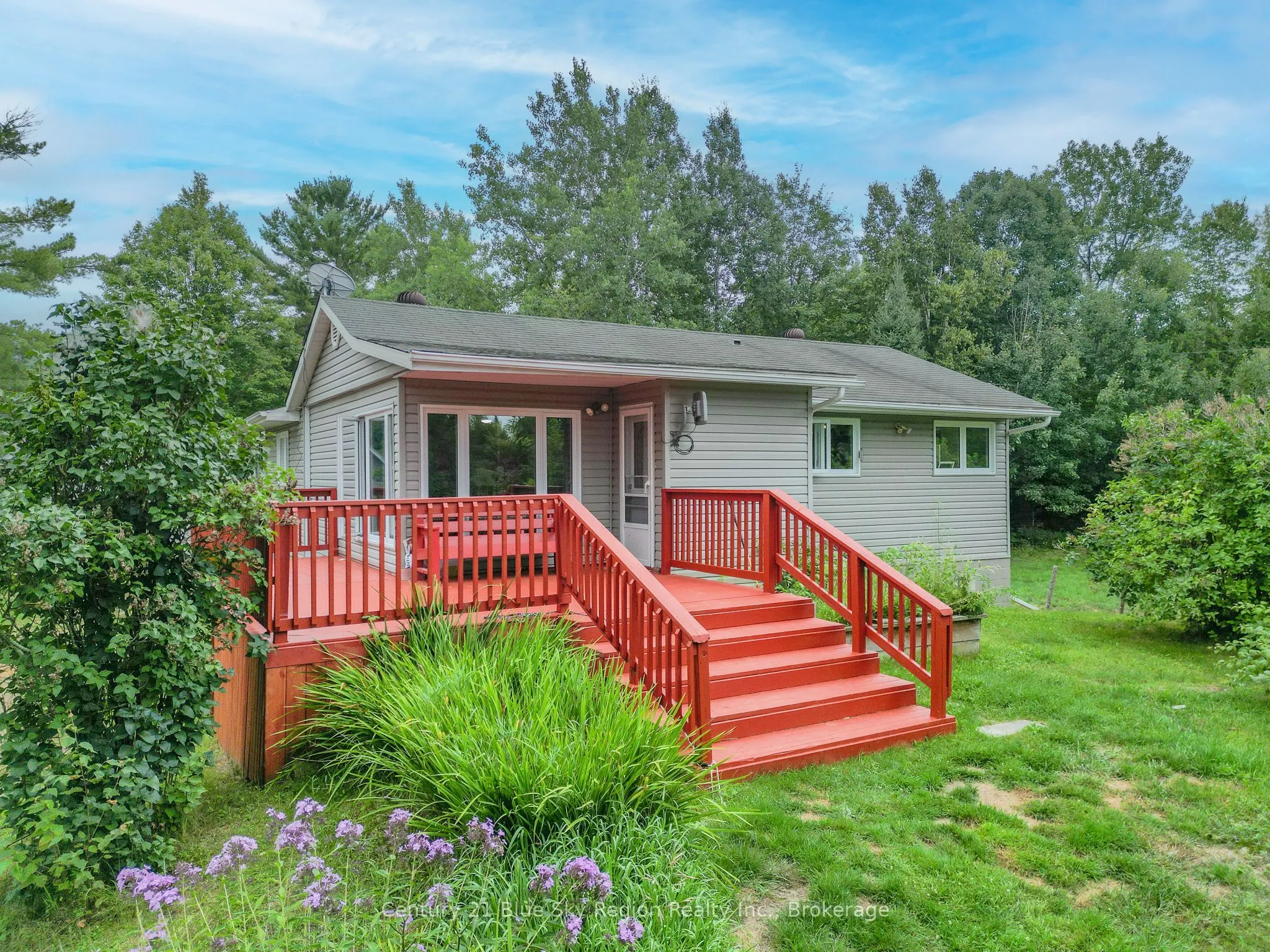 525 Maple Road