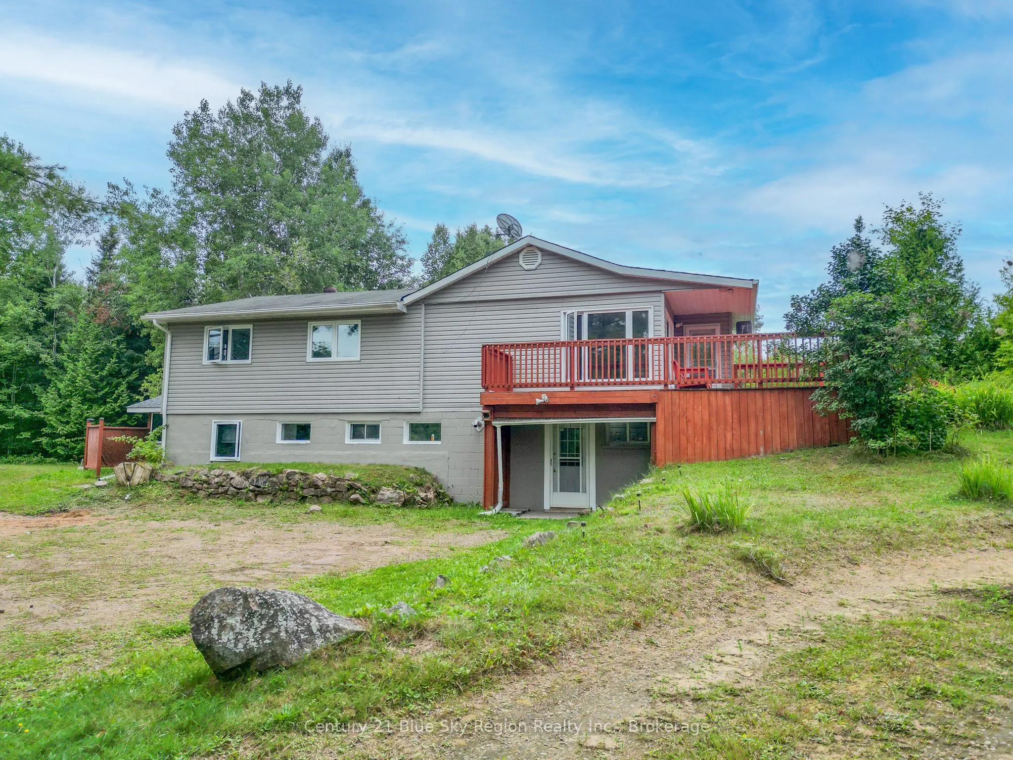 525 Maple Road