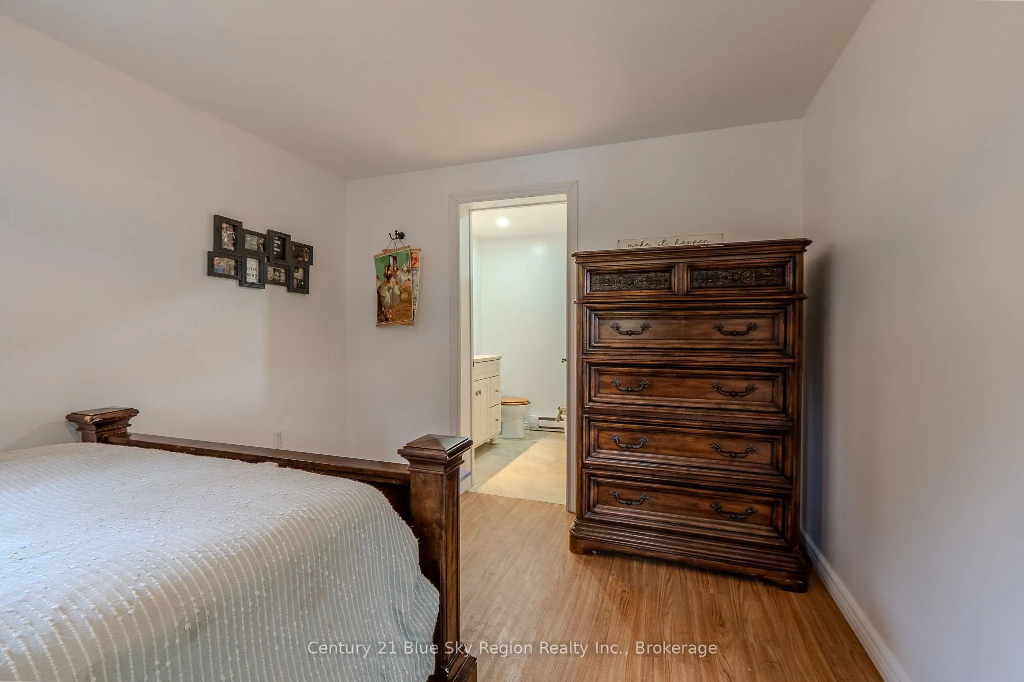 525 Maple Road