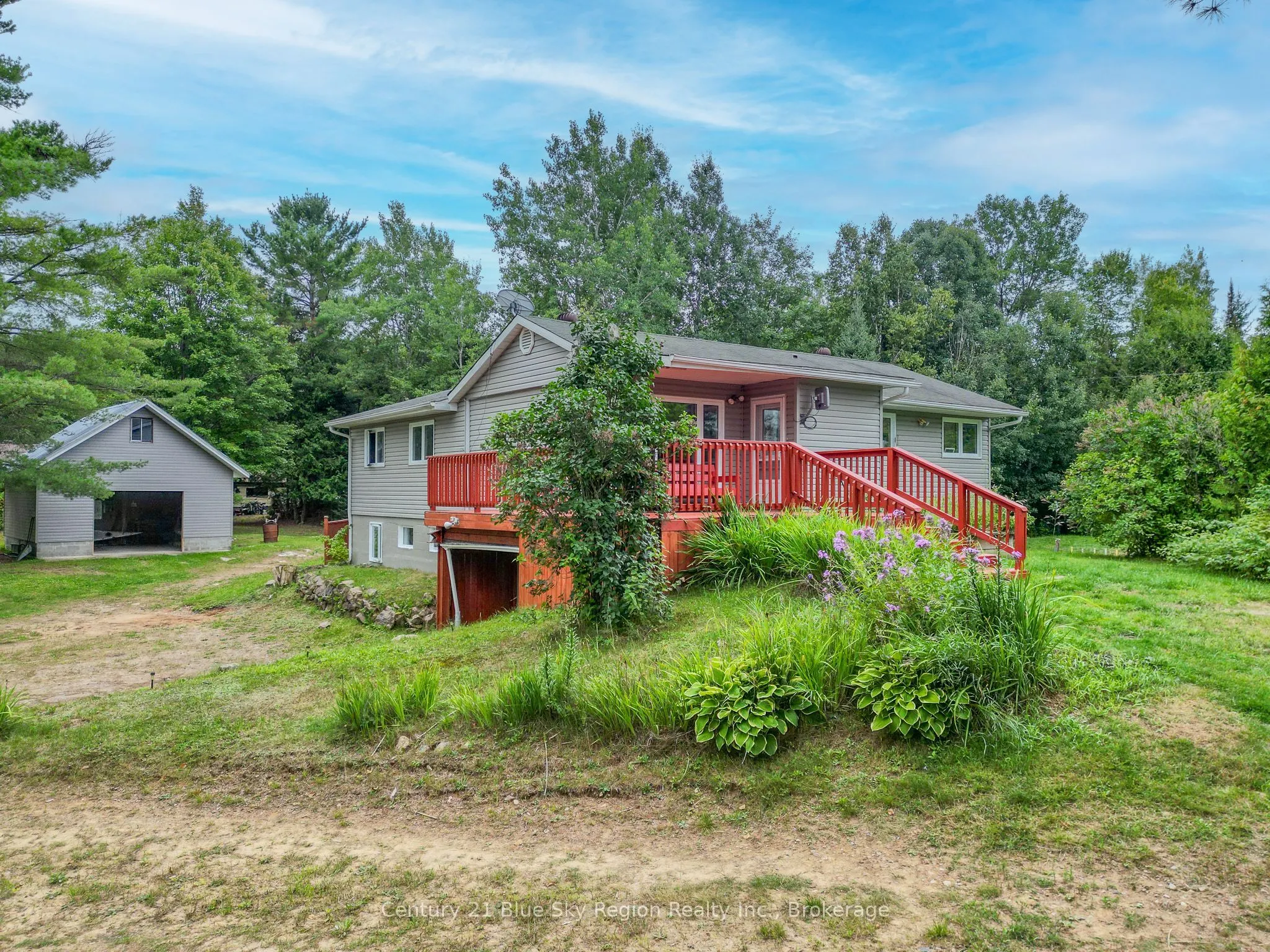 525 Maple Road
