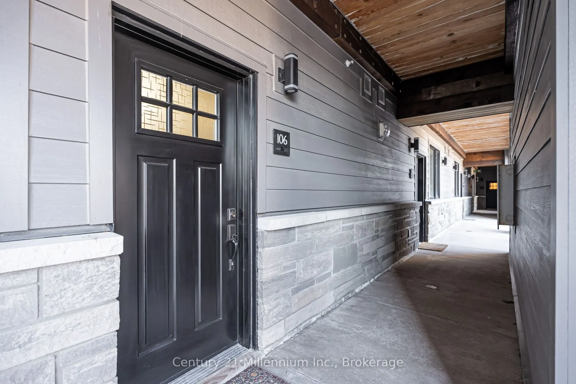 16 Beckwith Lane, #106