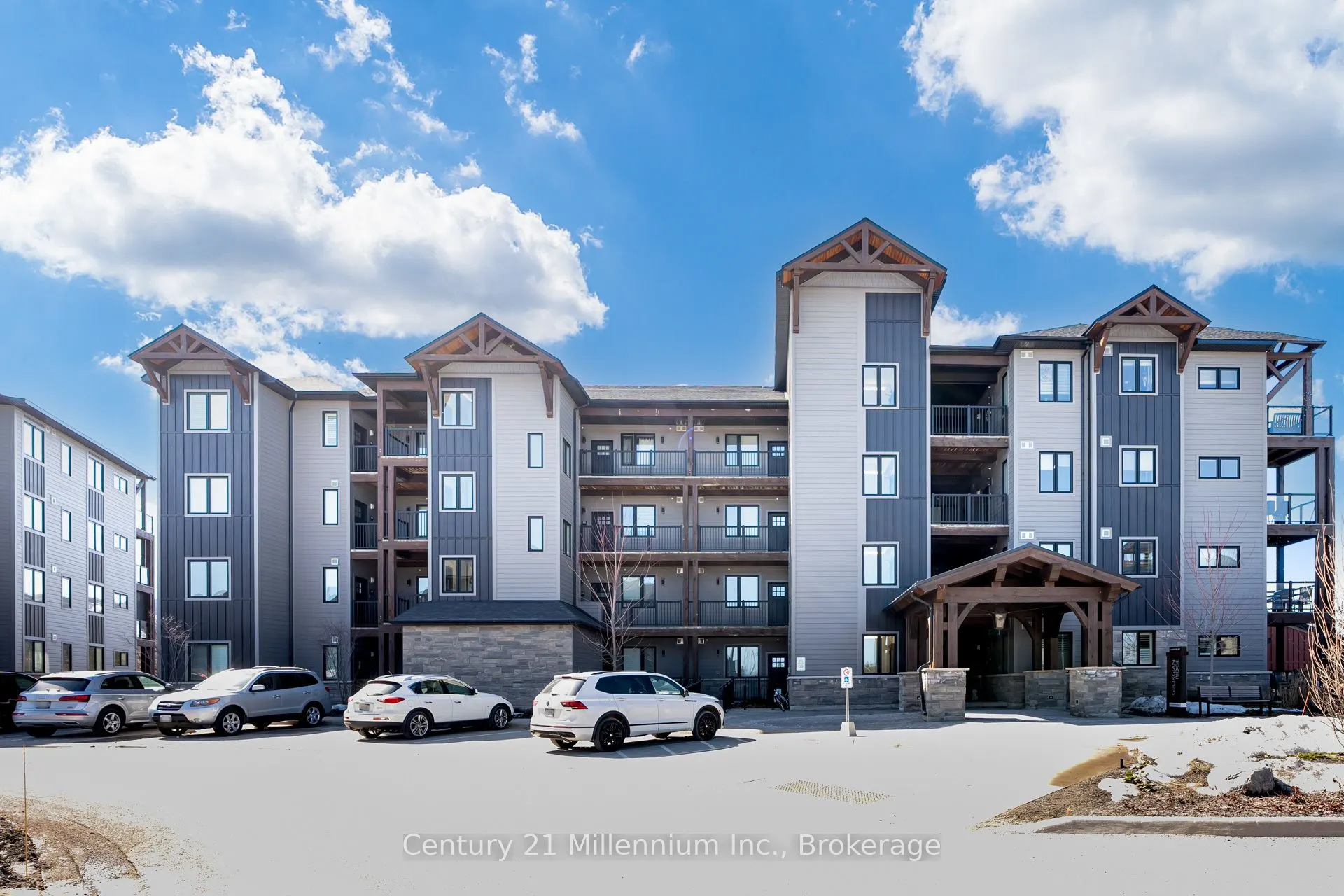 16 Beckwith Lane, #106