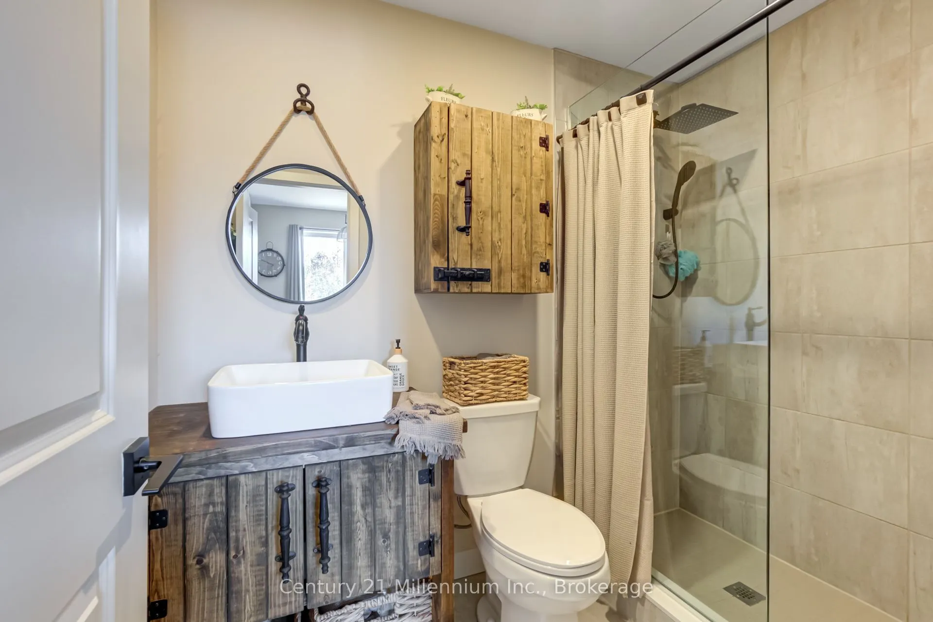 16 Beckwith Lane, #106
