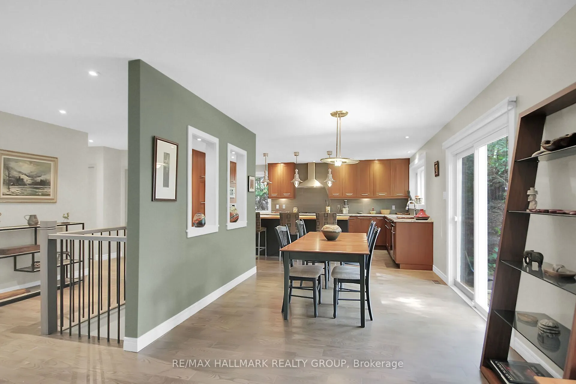 40 Foothills Drive