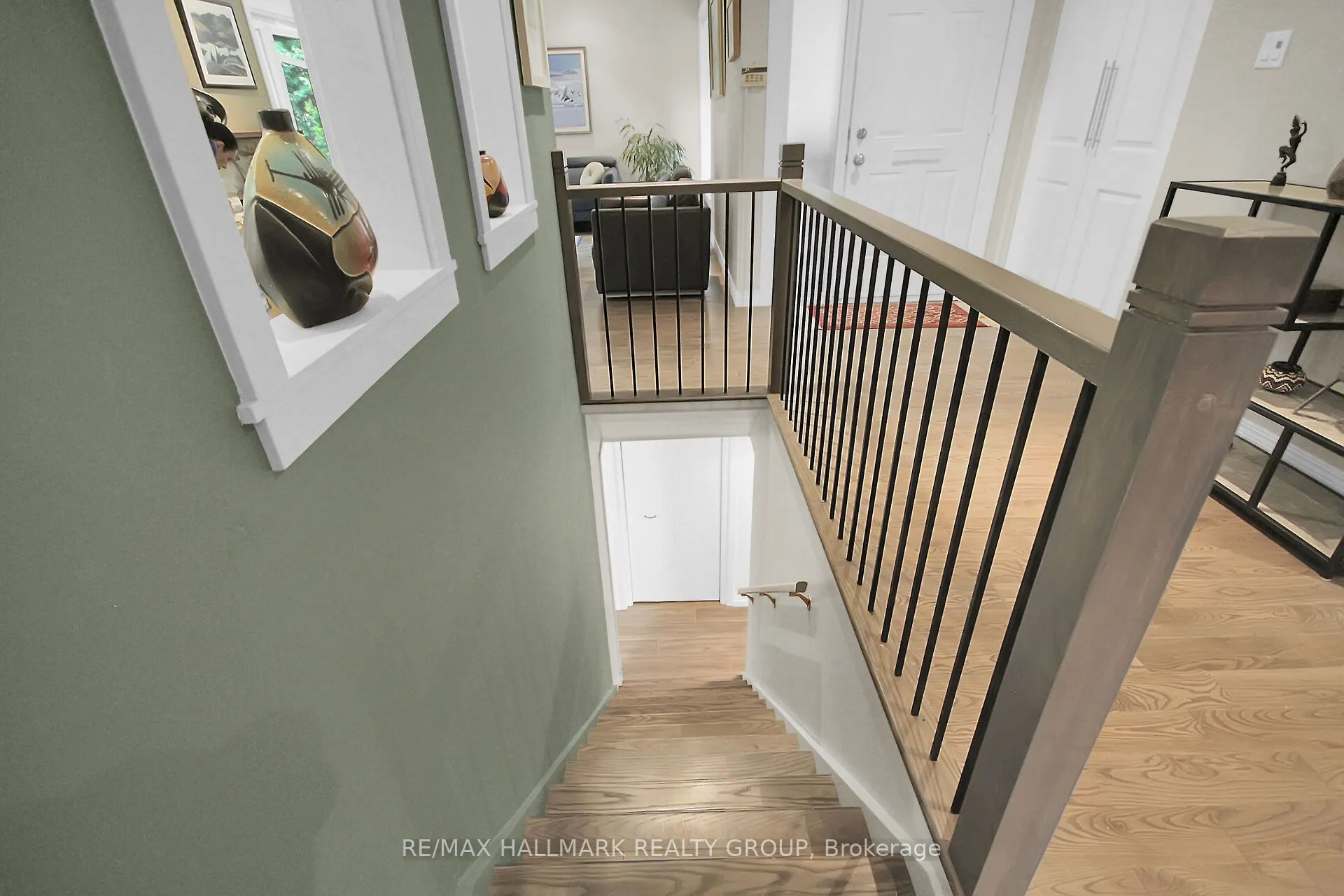 40 Foothills Drive