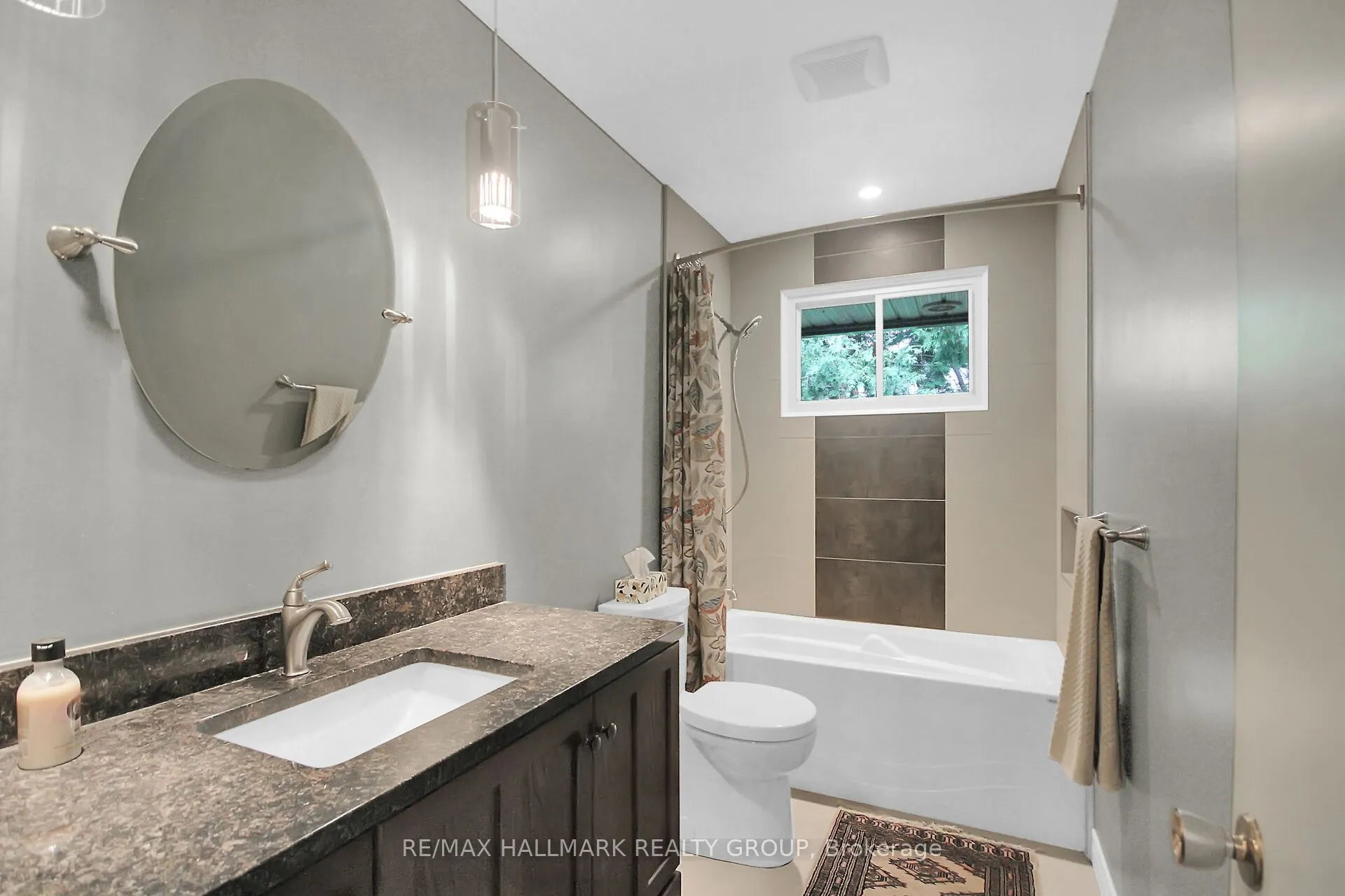 40 Foothills Drive