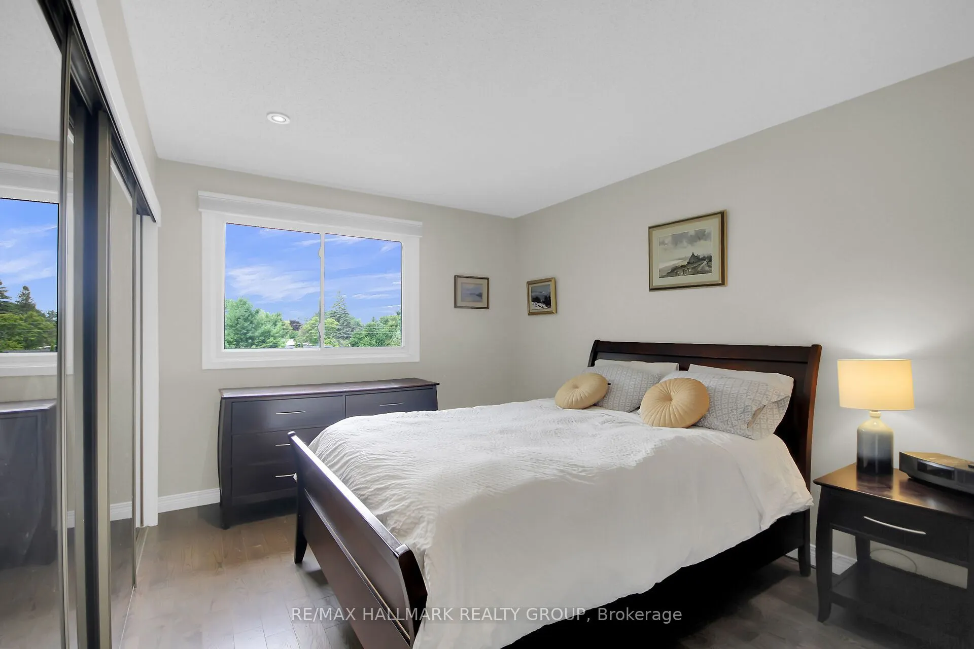 40 Foothills Drive