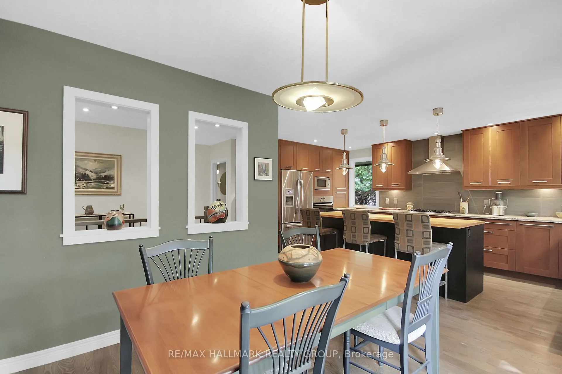 40 Foothills Drive