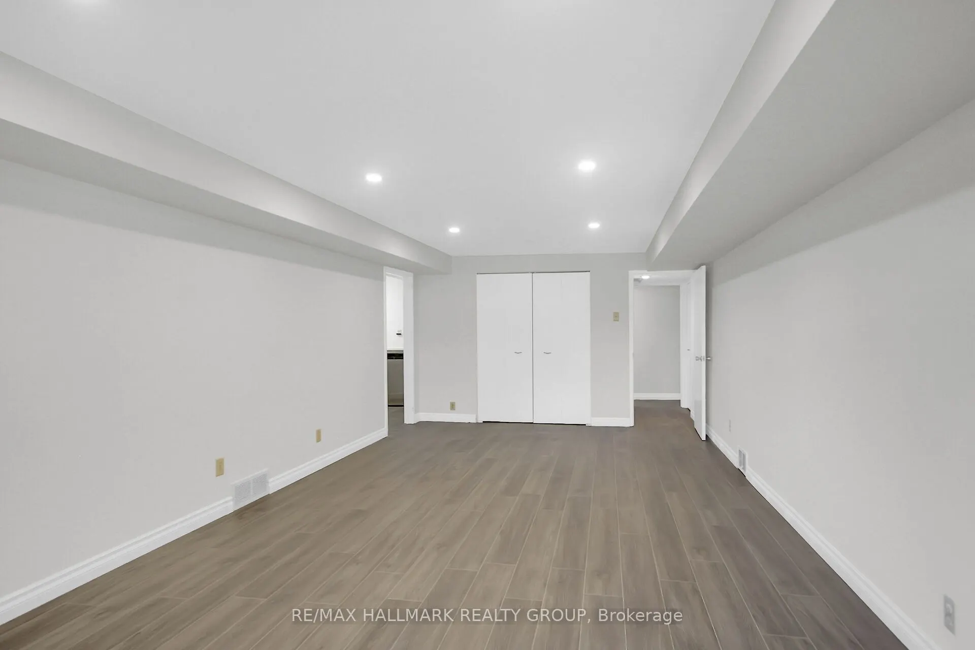 40 Foothills Drive