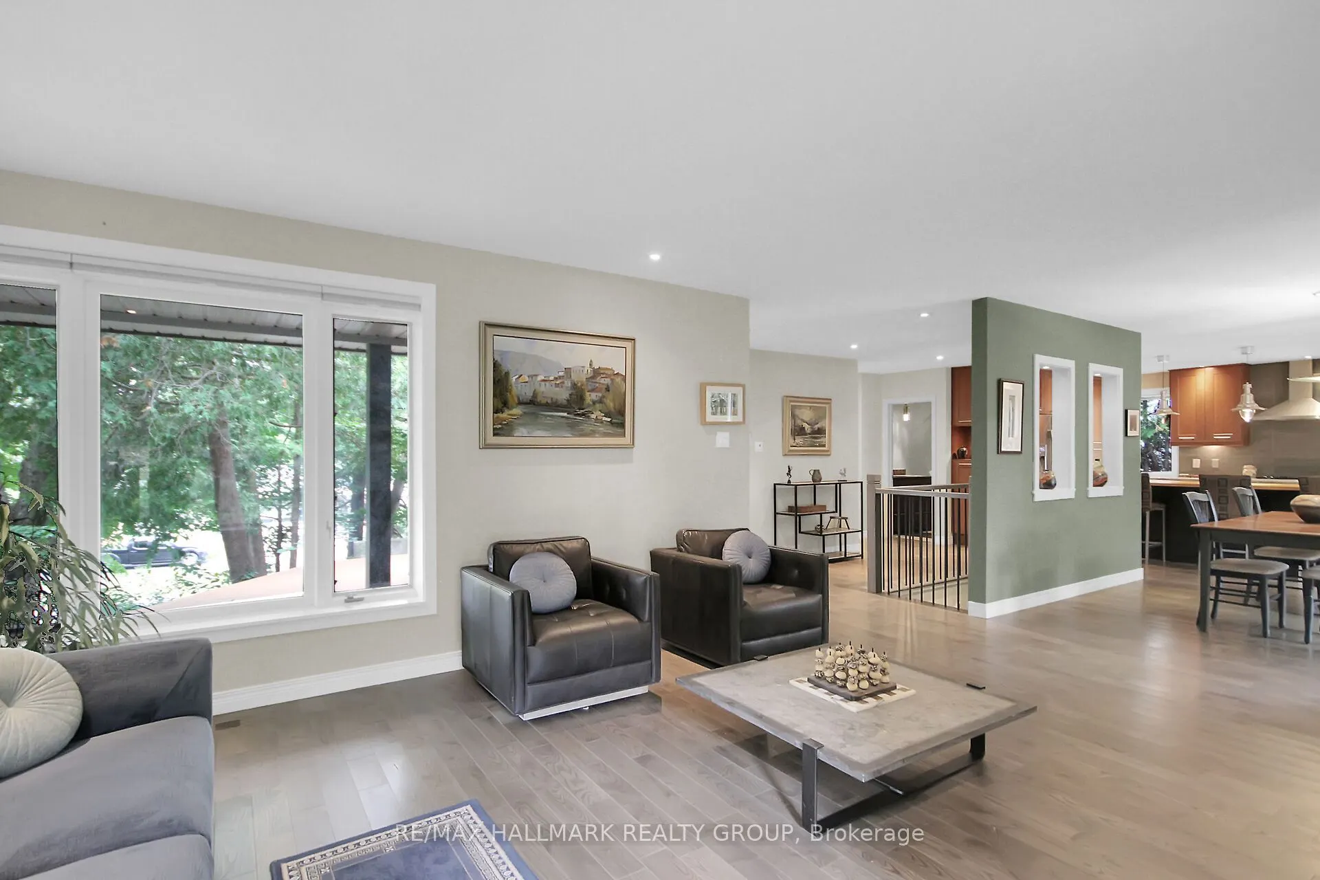 40 Foothills Drive