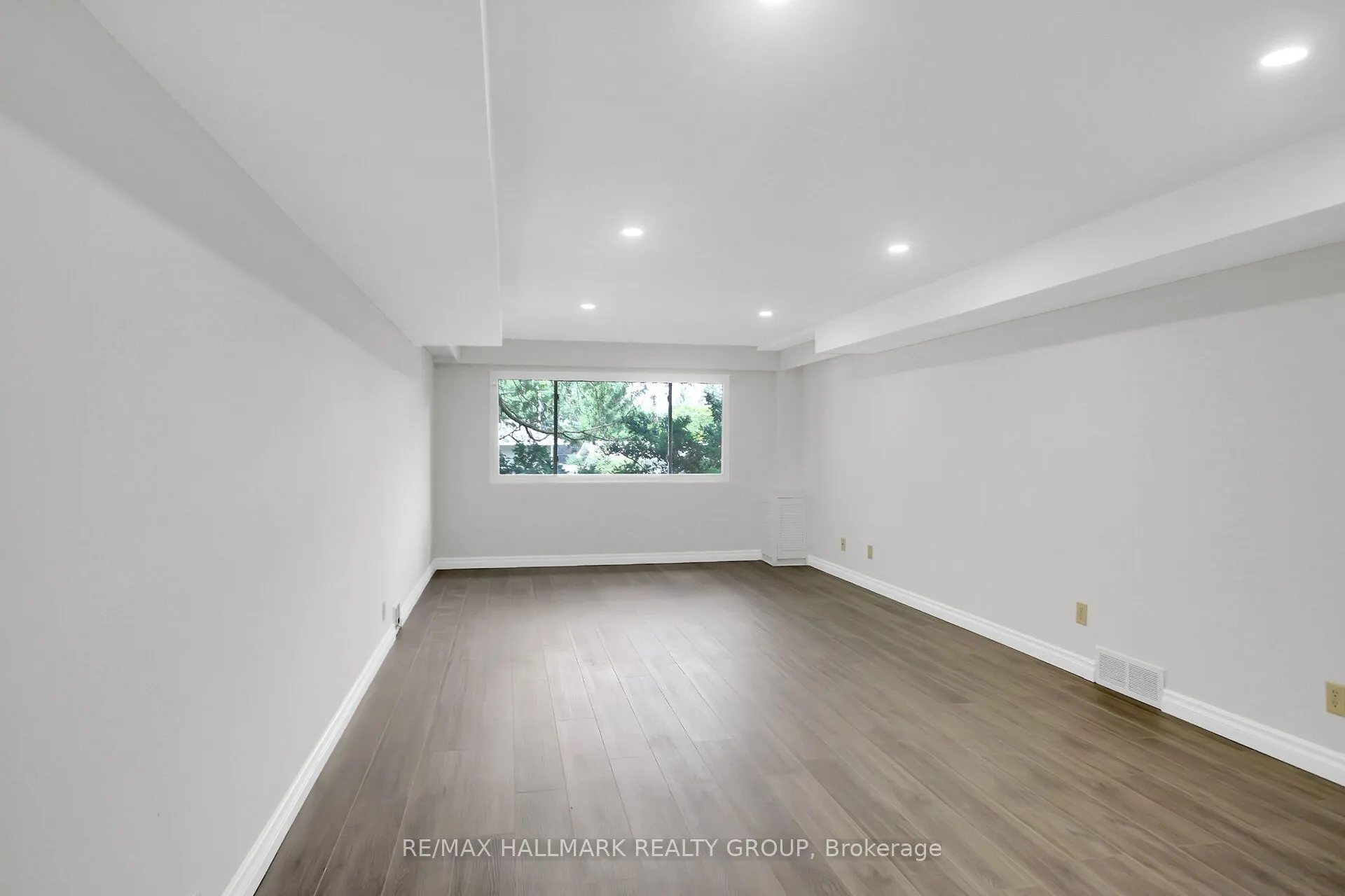 40 Foothills Drive