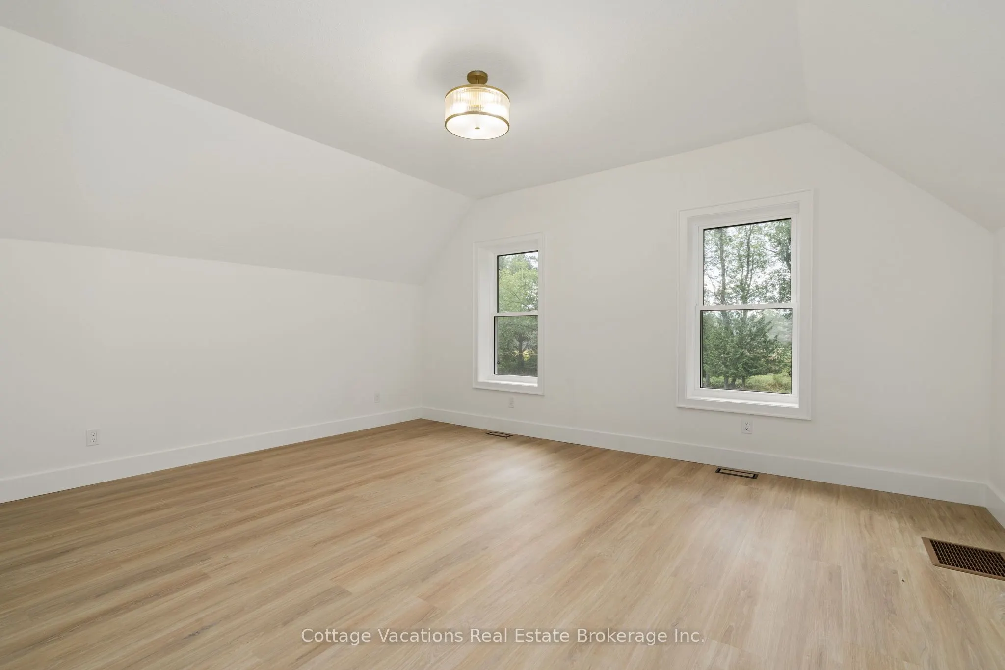 225 Etwell Road