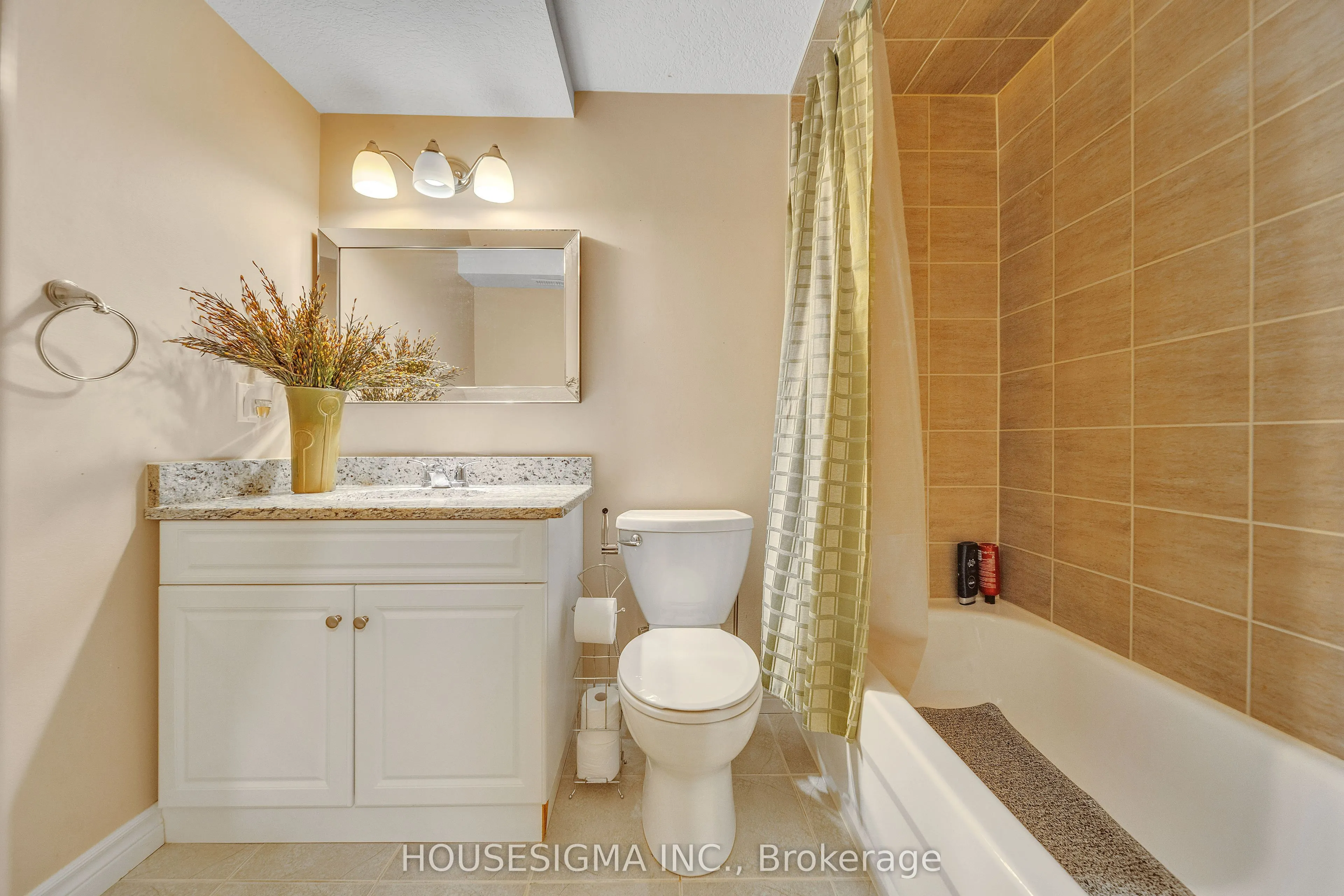 50 Westmount Road W, #16