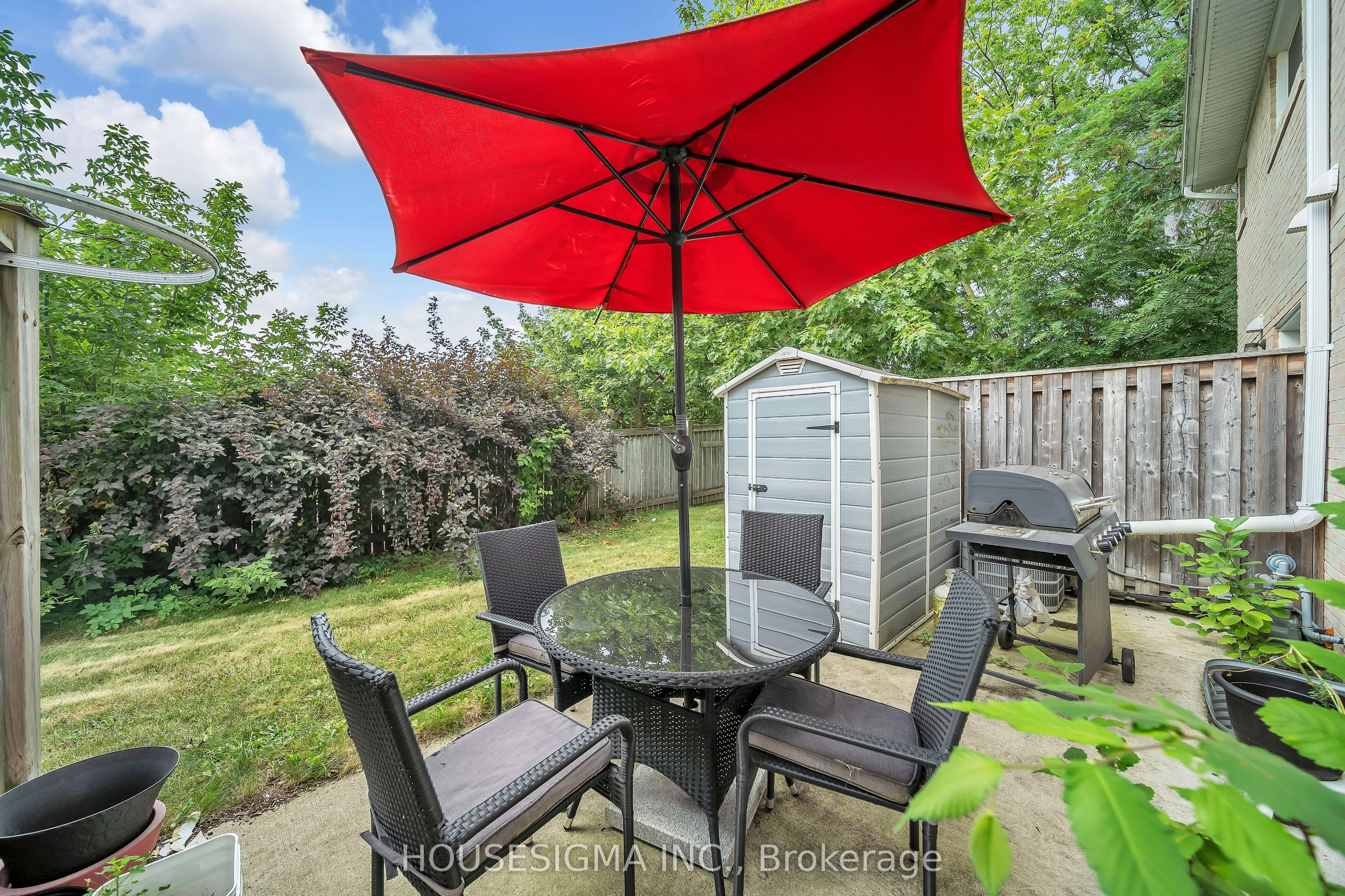 50 Westmount Road W, #16