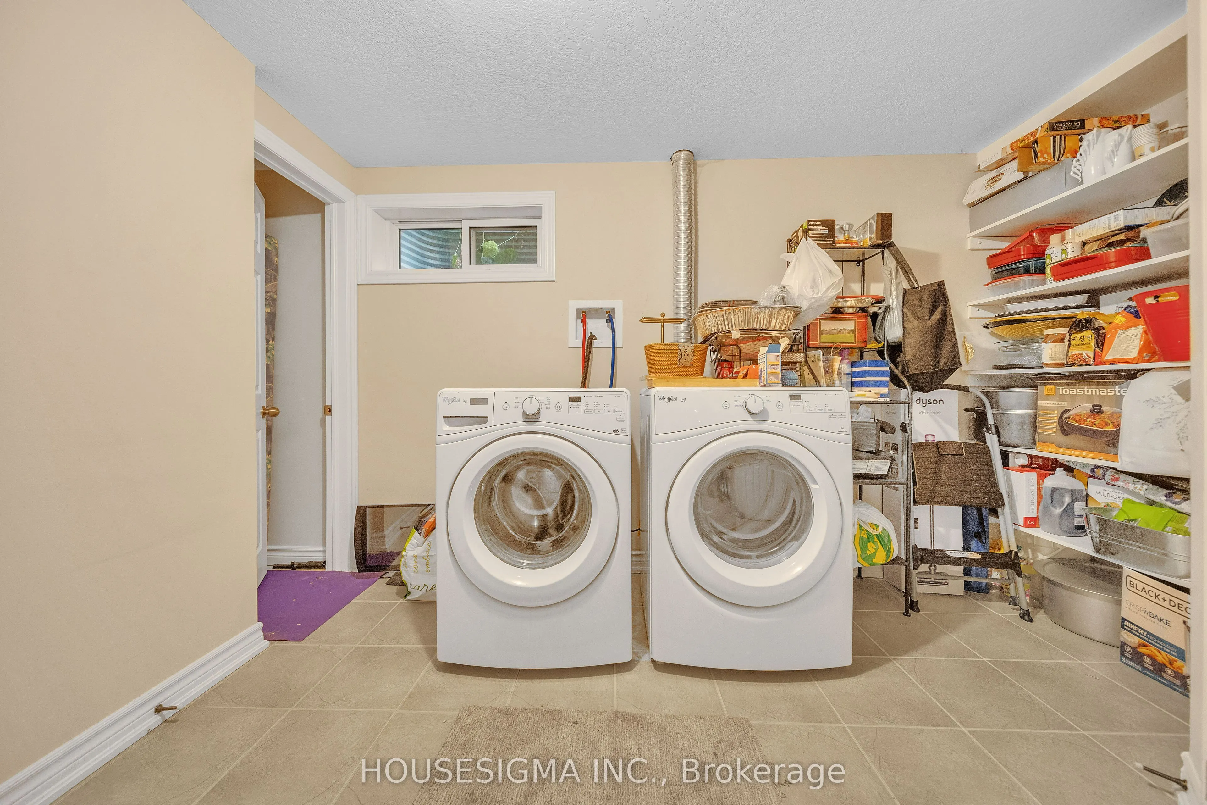 50 Westmount Road W, #16