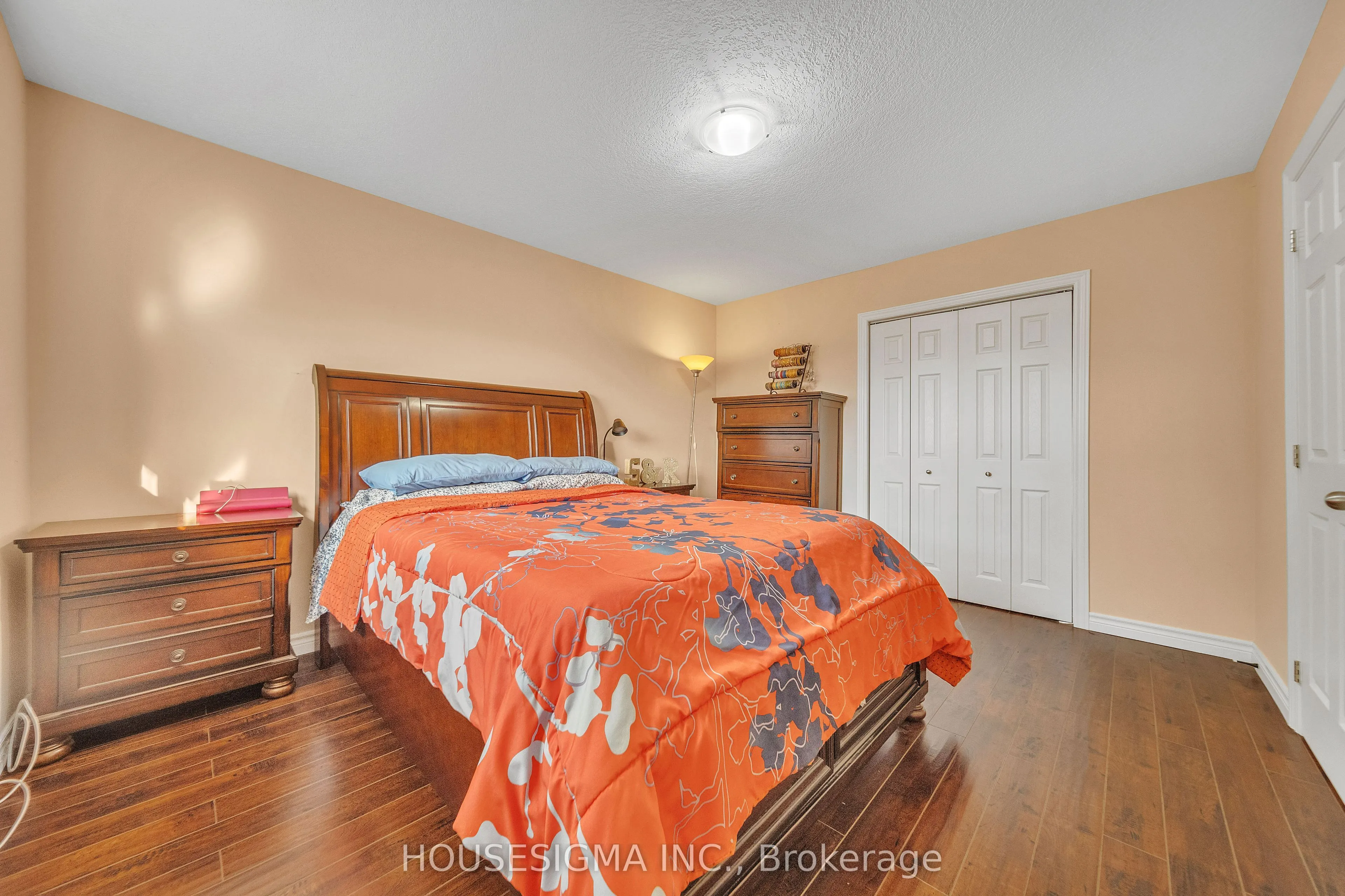 50 Westmount Road W, #16