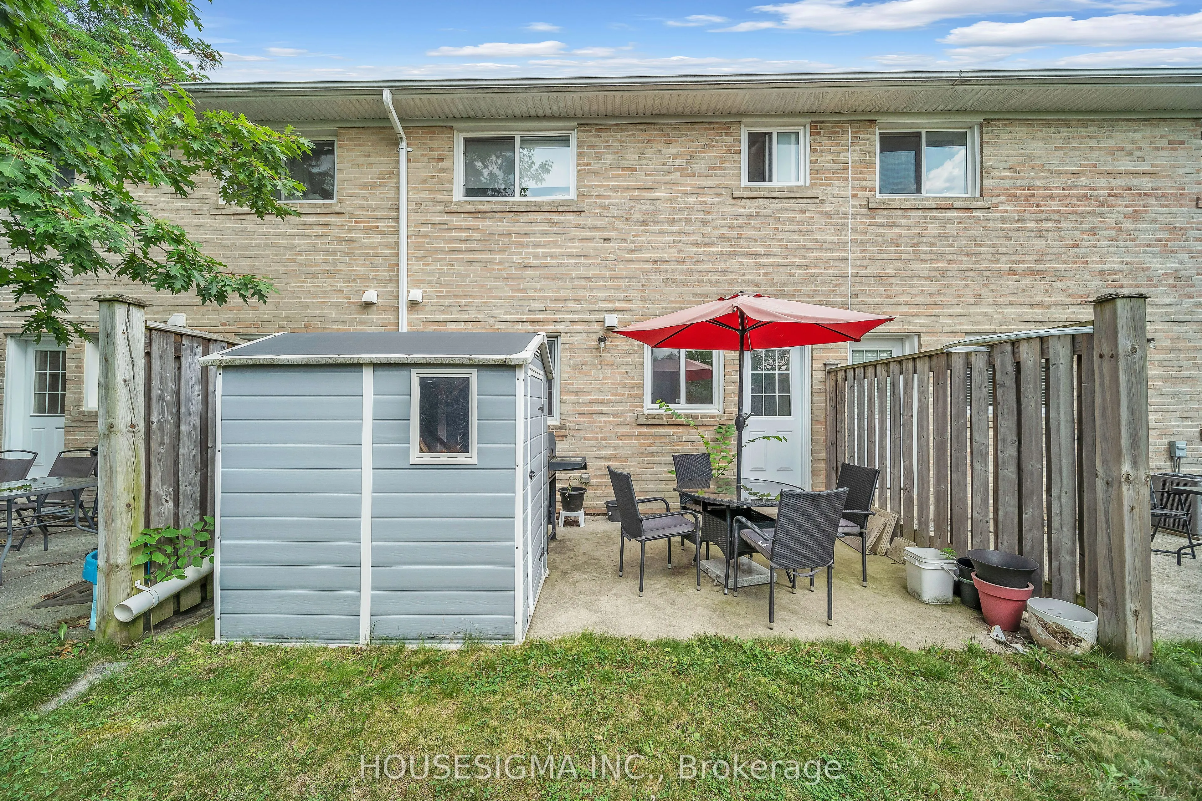 50 Westmount Road W, #16