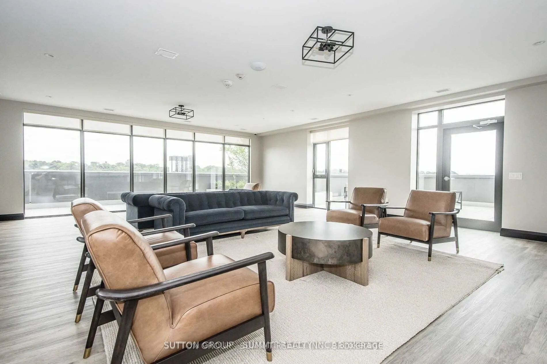 15 GLEBE Street, #22