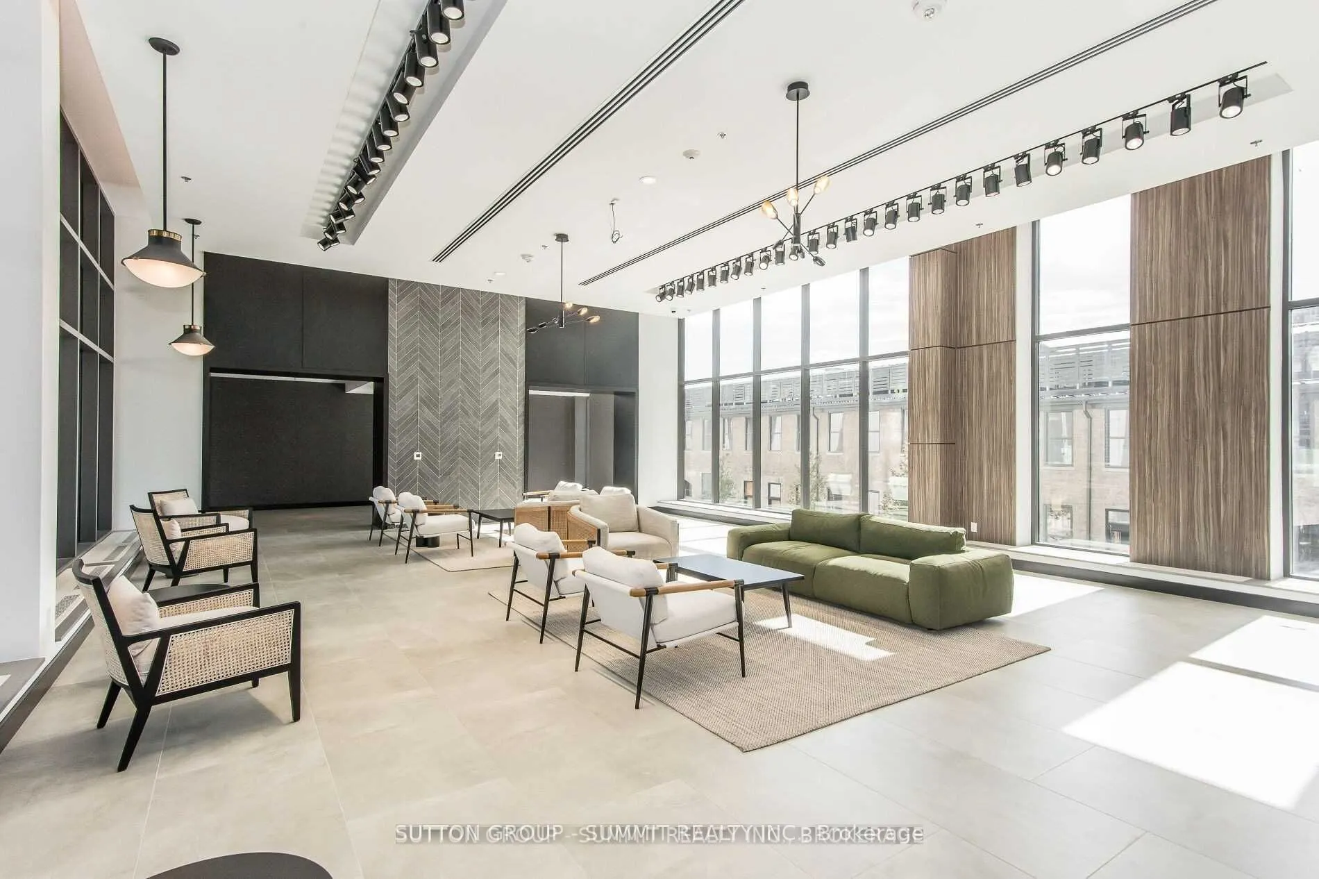 15 GLEBE Street, #22