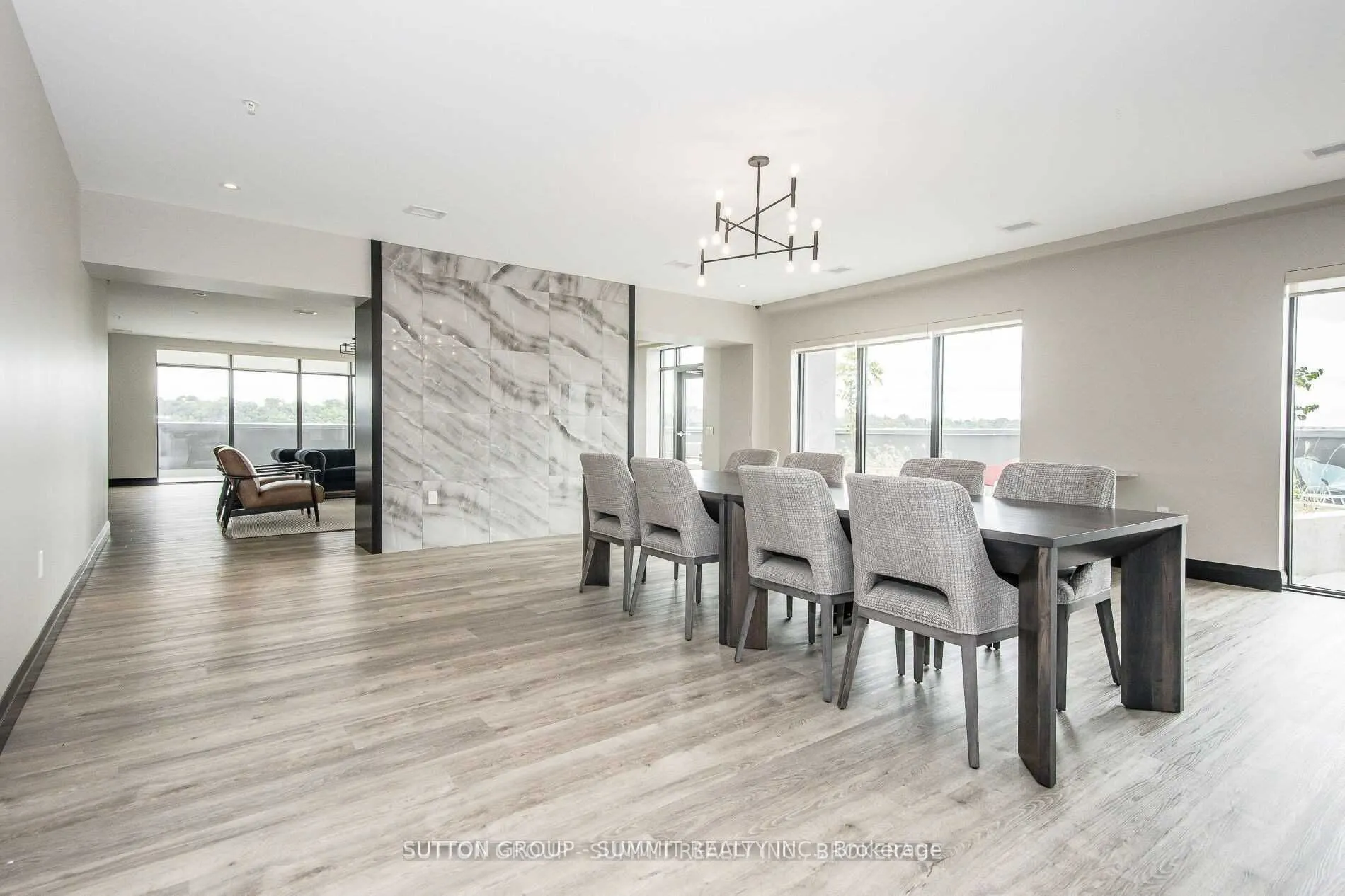 15 GLEBE Street, #22