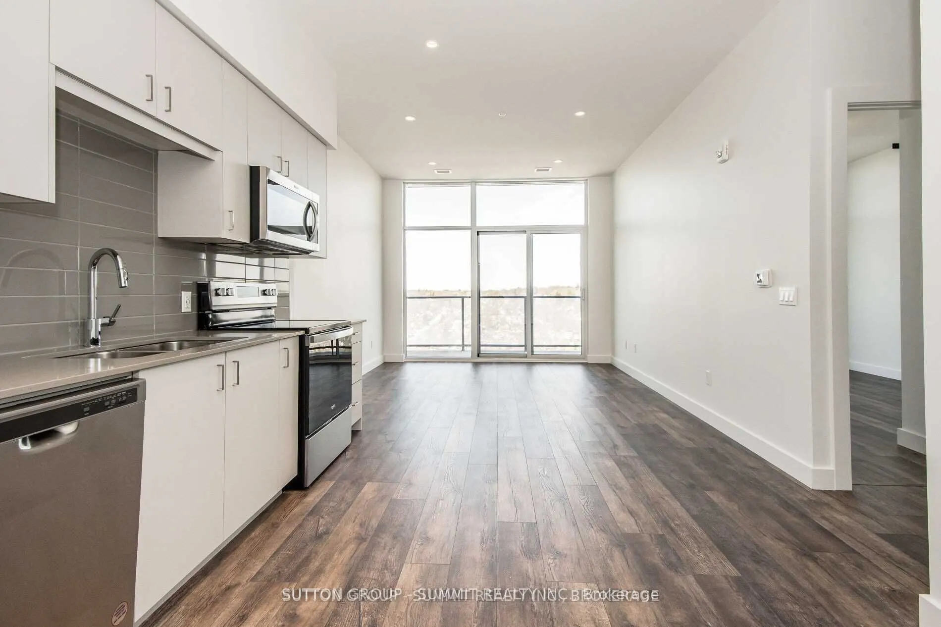 15 GLEBE Street, #22