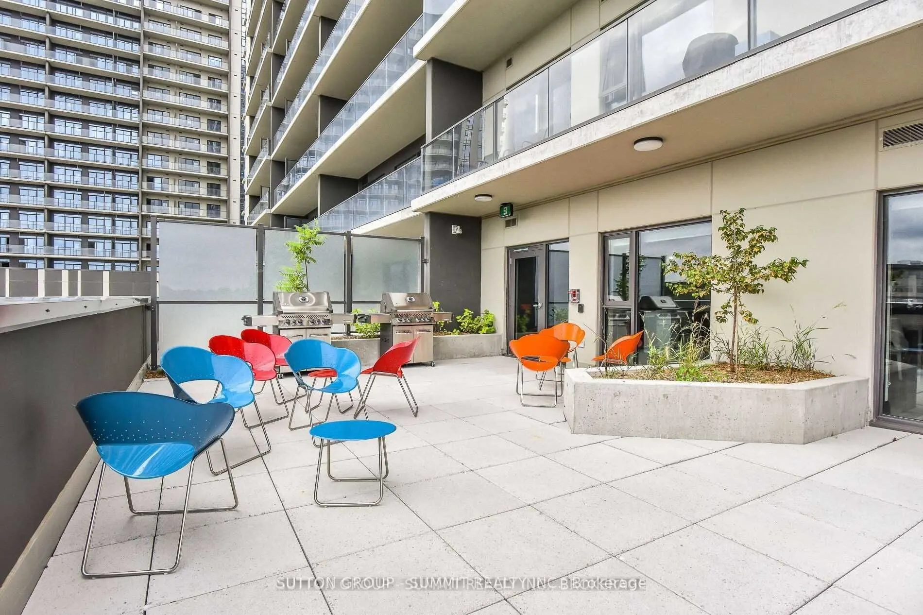15 GLEBE Street, #22