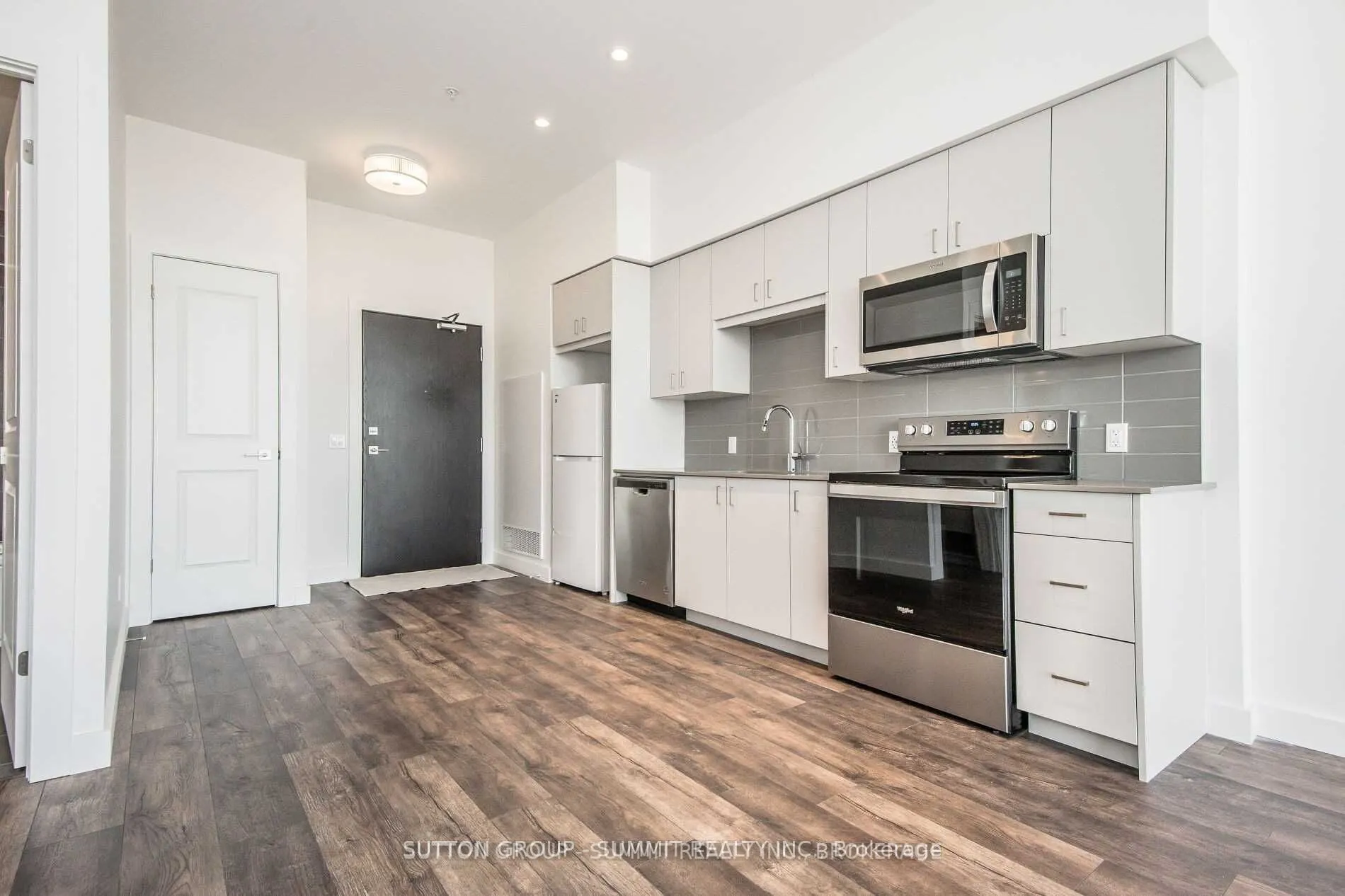 15 GLEBE Street, #22